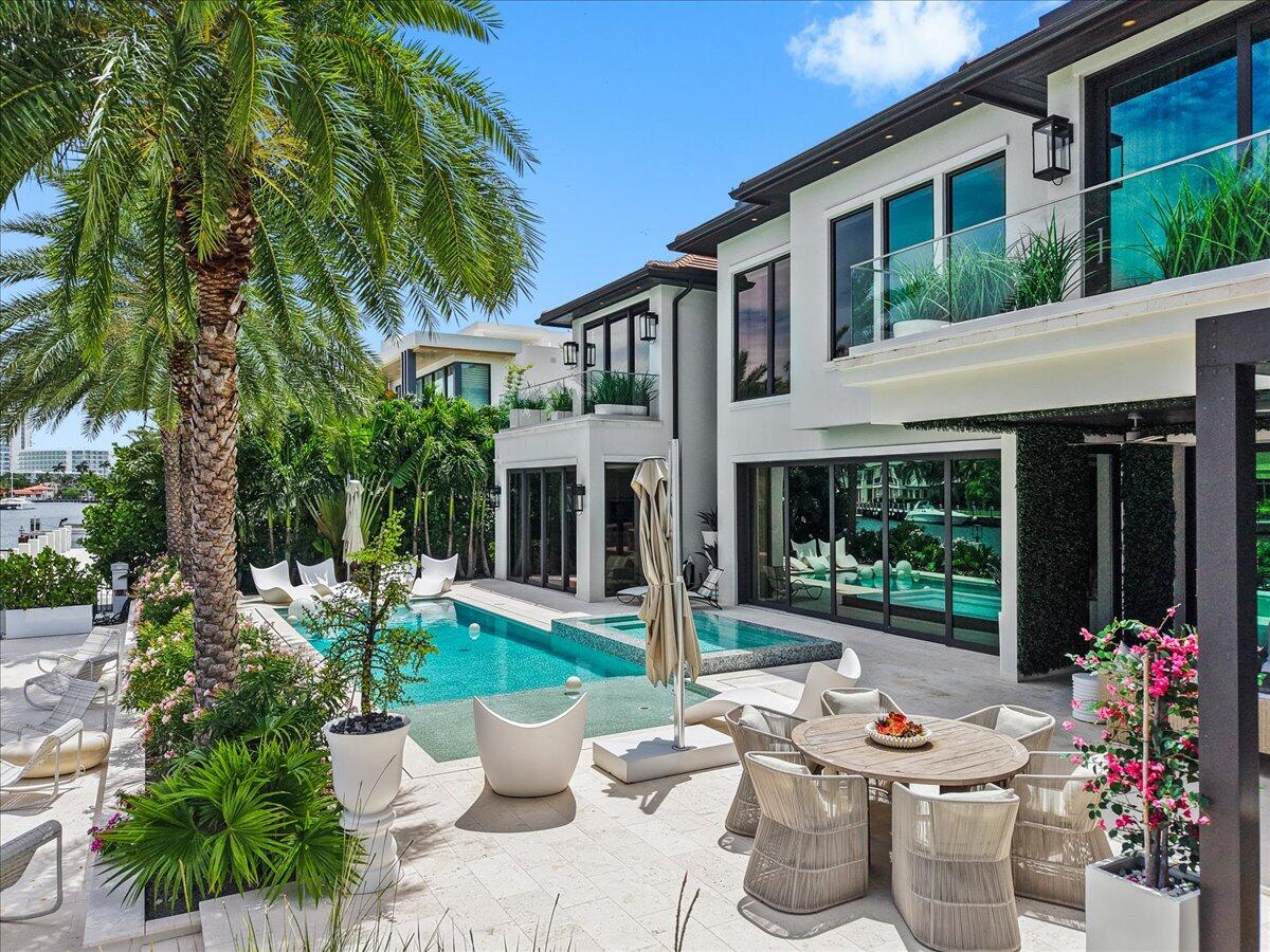 70 Isla Bahia, Fort Lauderdale FL 33316