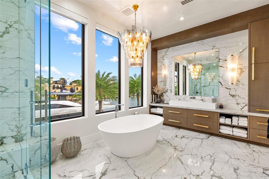 70 Isla Bahia, Fort Lauderdale FL 33316