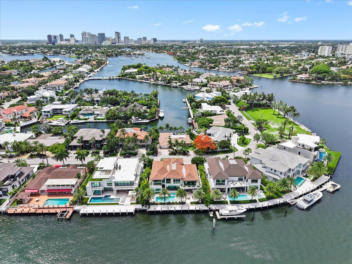 70 Isla Bahia, Fort Lauderdale FL 33316