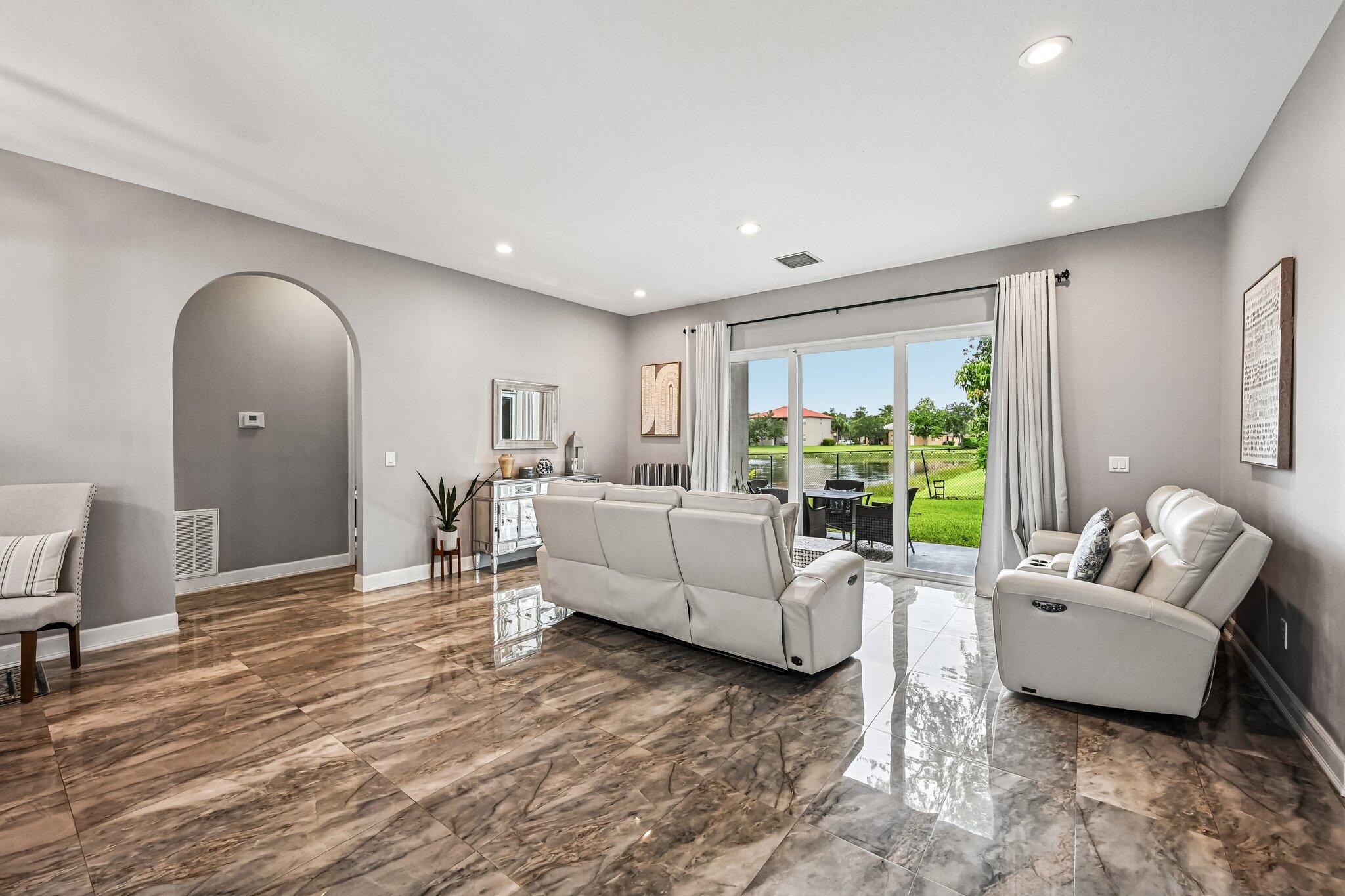 1779 Palisades, West Palm Beach FL 33411