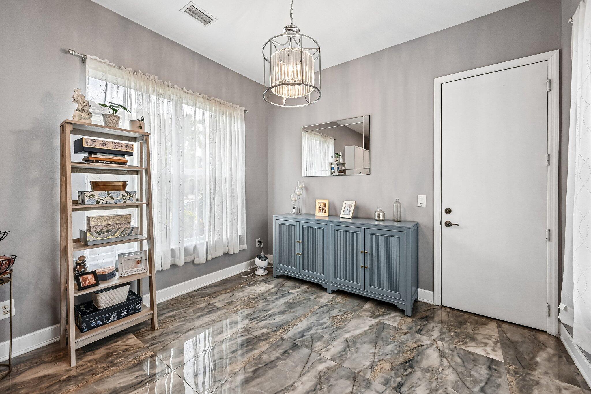 1779 Palisades, West Palm Beach FL 33411
