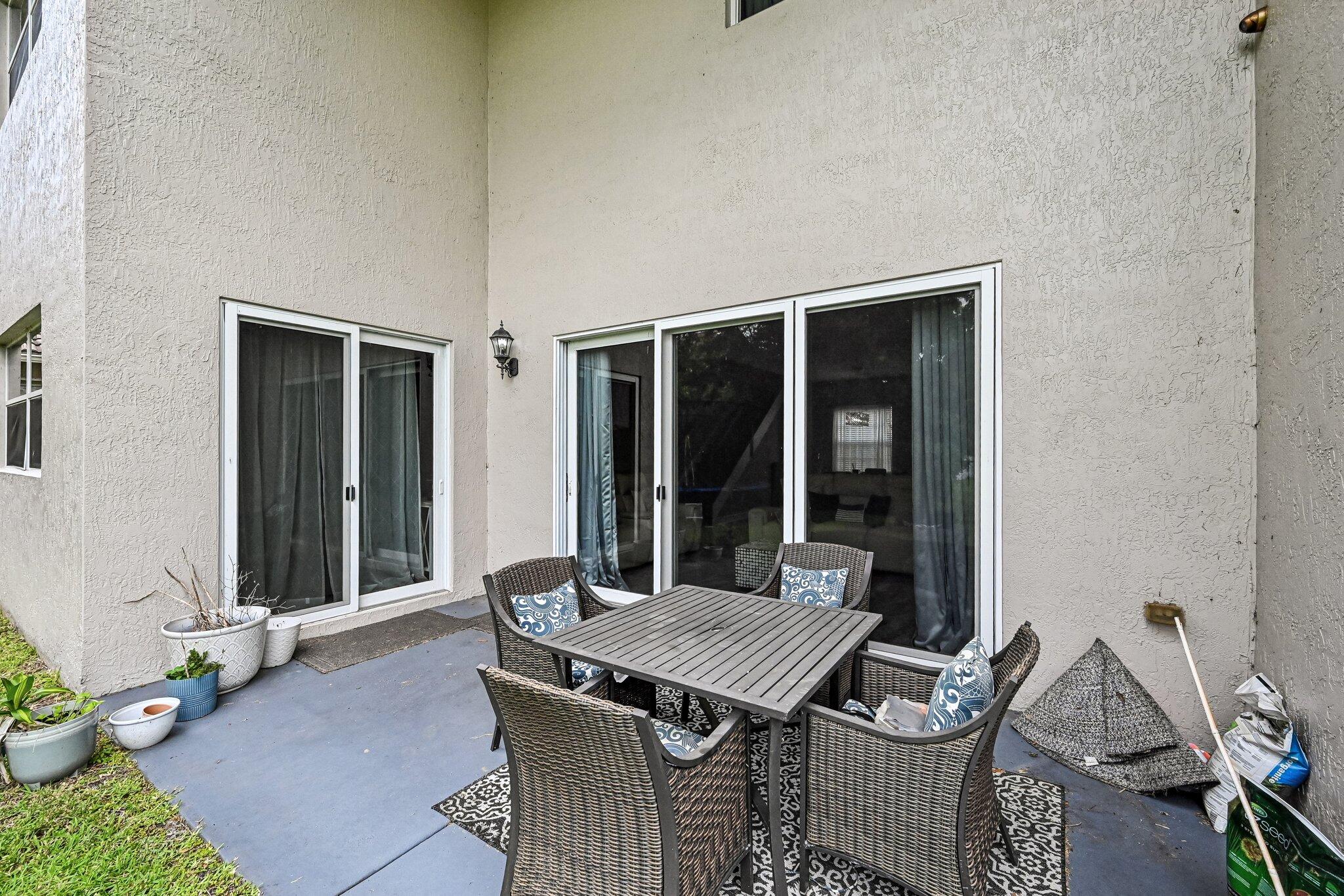 1779 Palisades, West Palm Beach FL 33411