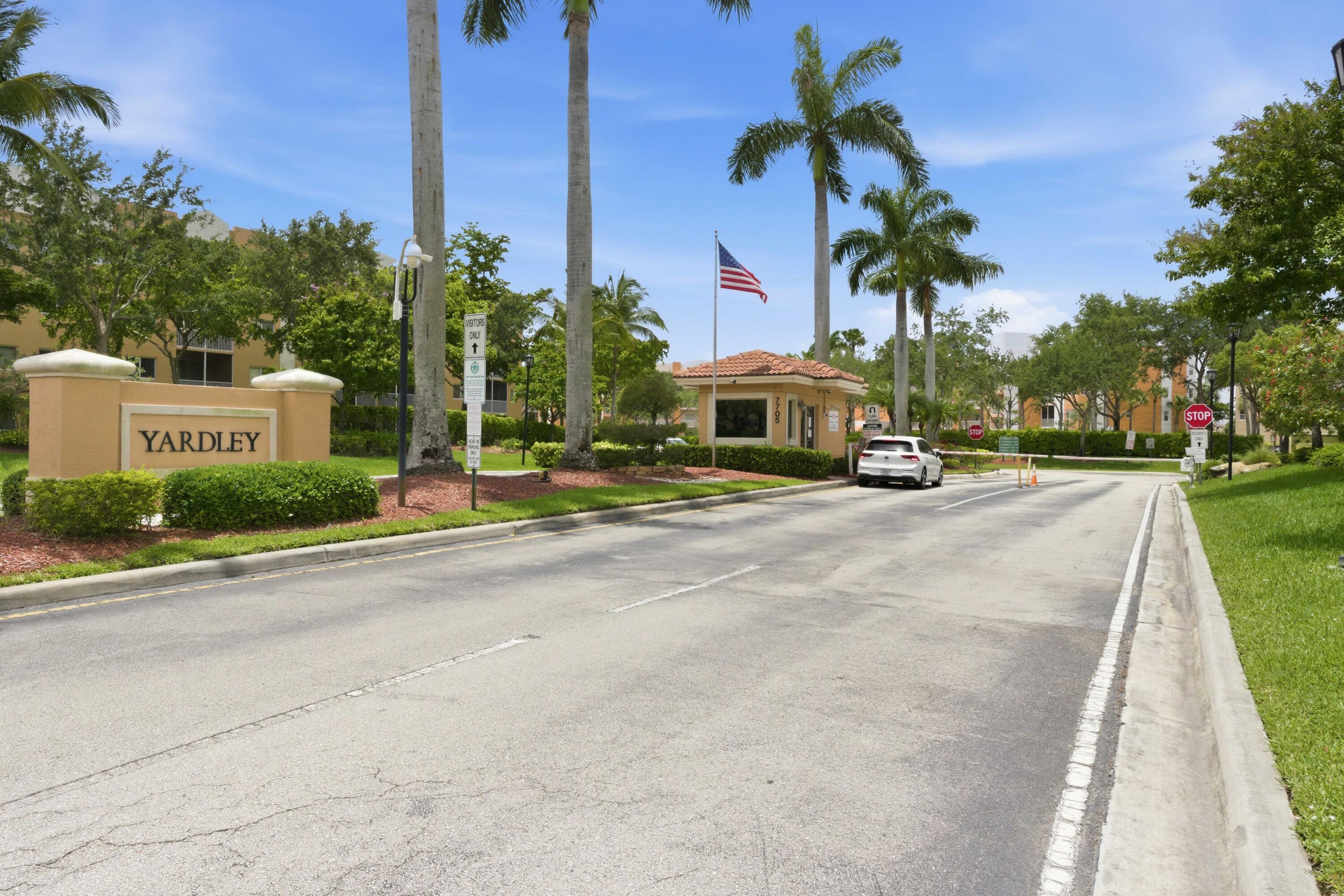 7765 Yardley #107, Tamarac FL 33321