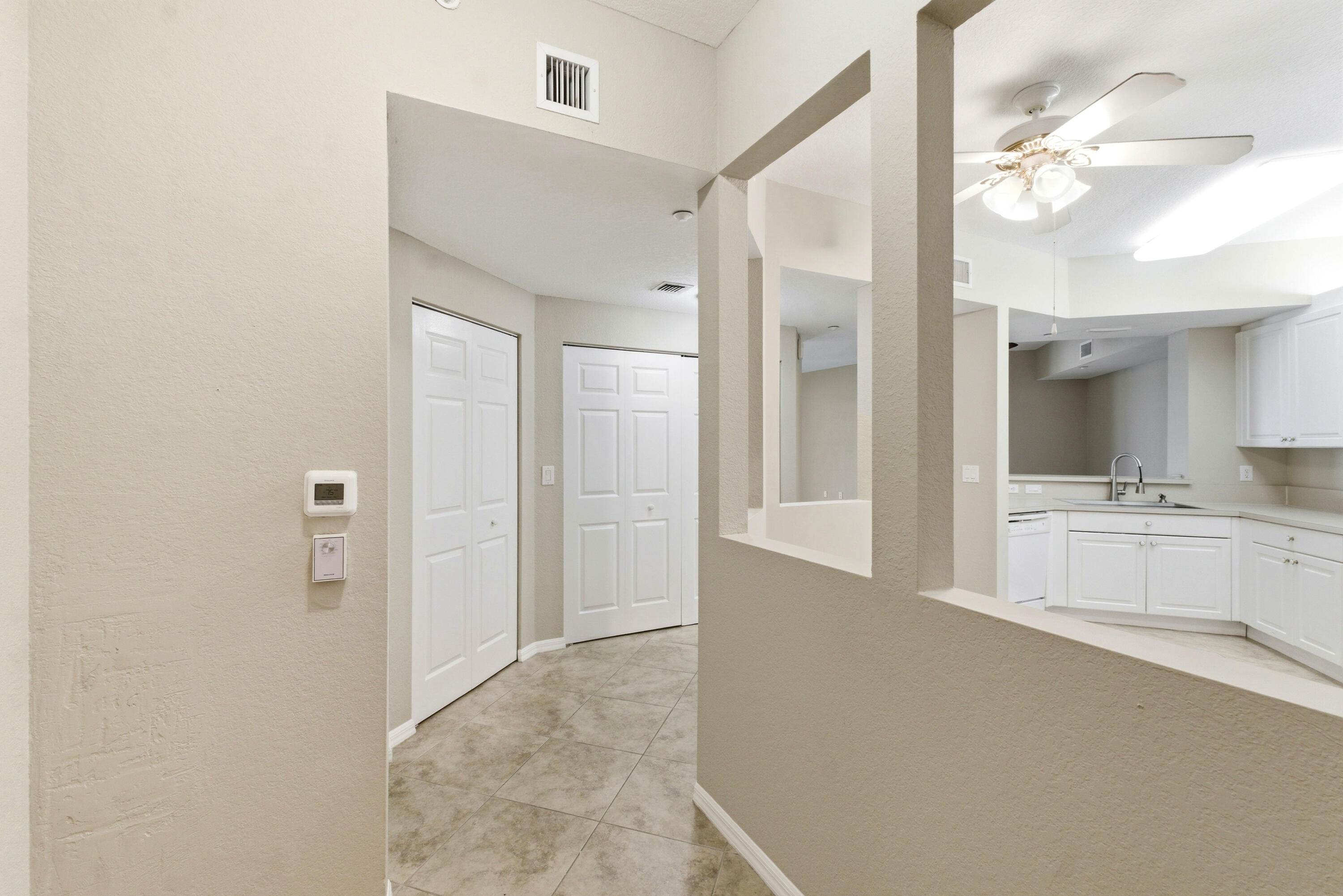 7765 Yardley #107, Tamarac FL 33321