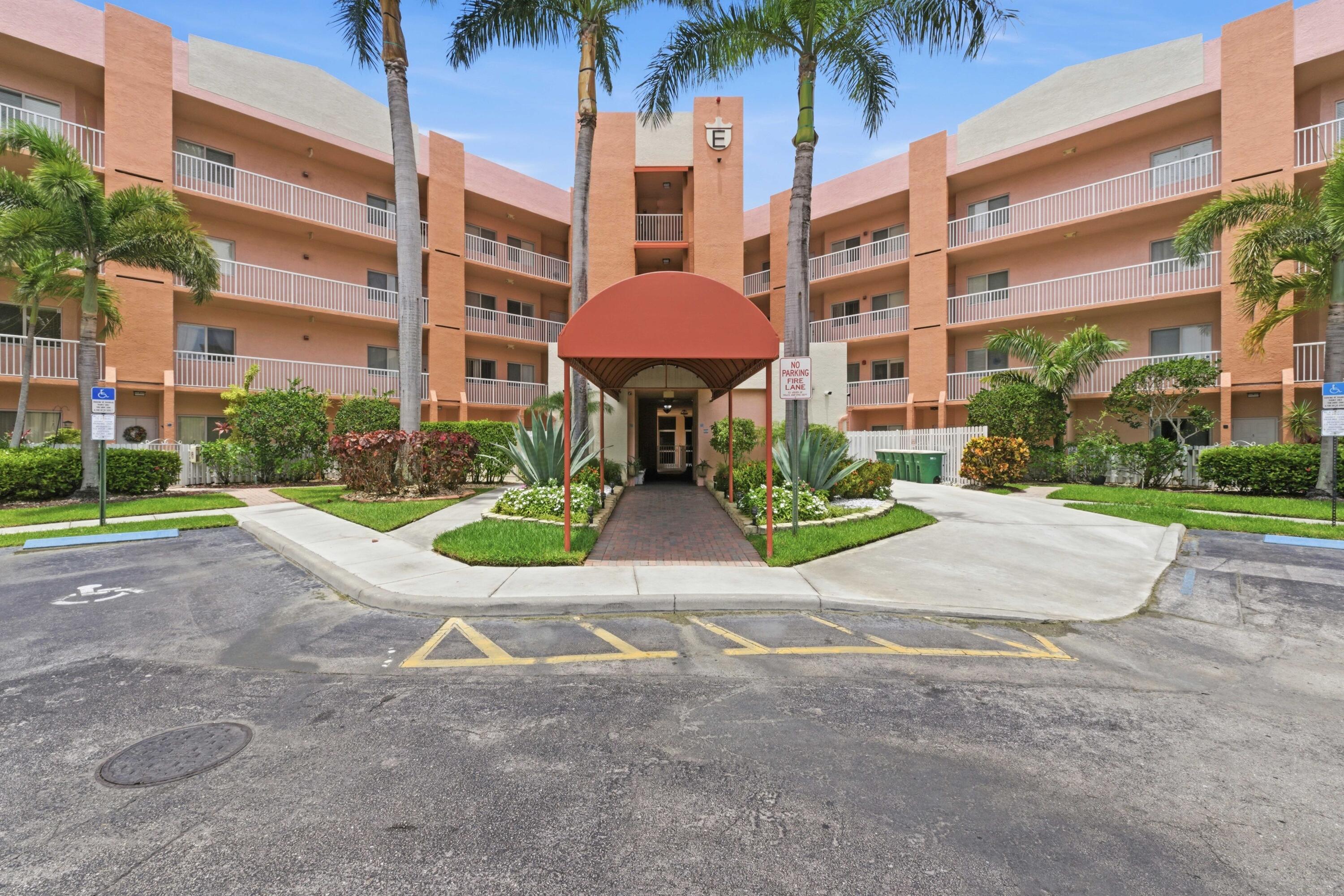 7765 Yardley #107, Tamarac FL 33321