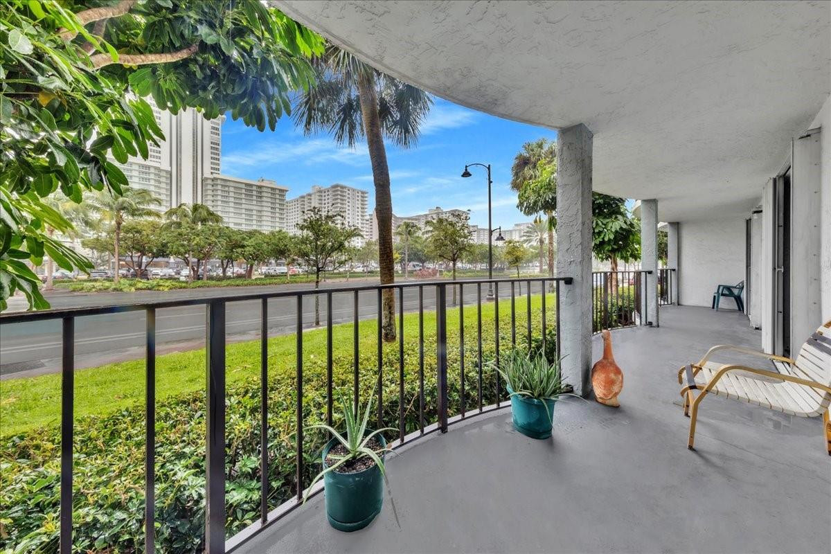 3909 N Ocean #113, Fort Lauderdale FL 33308