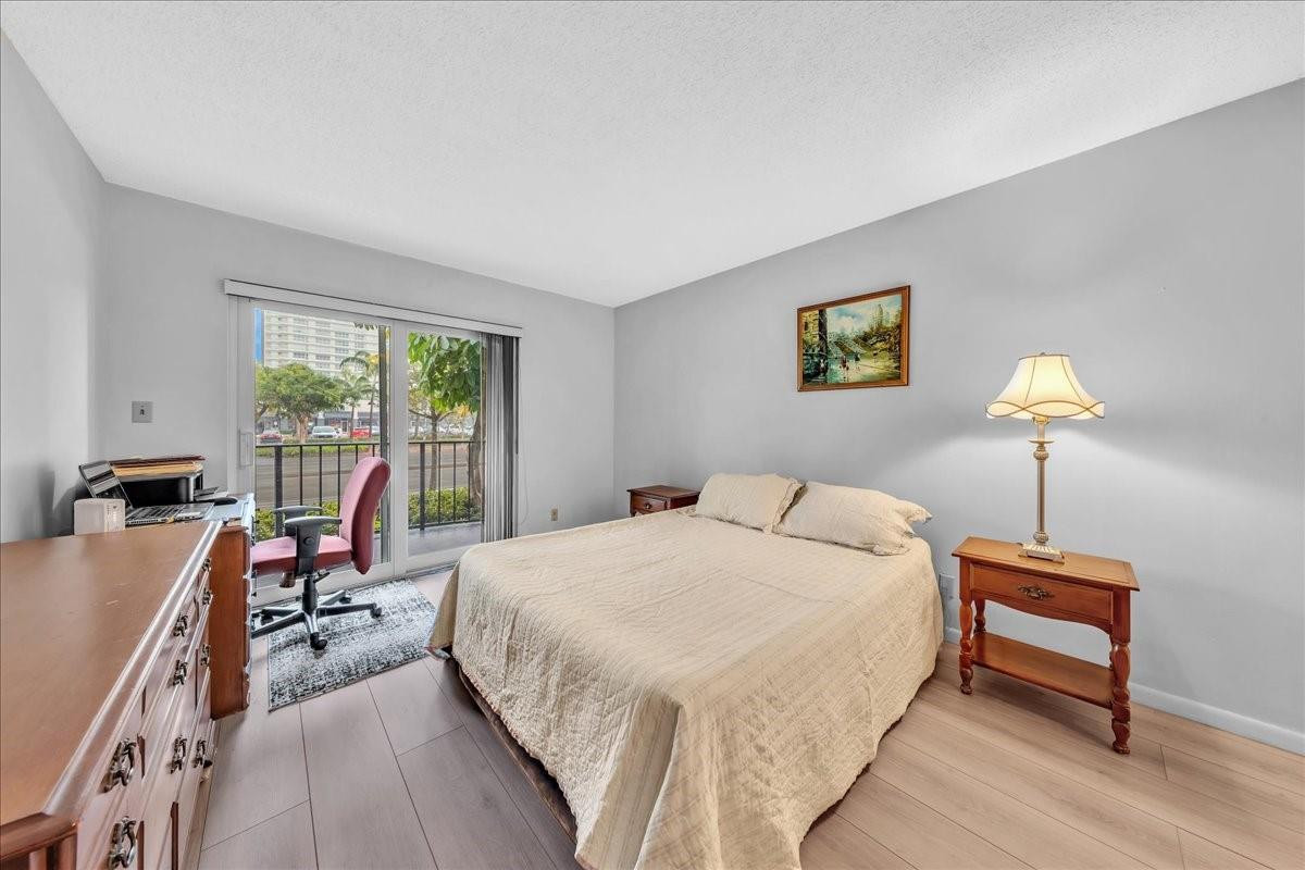 3909 N Ocean #113, Fort Lauderdale FL 33308
