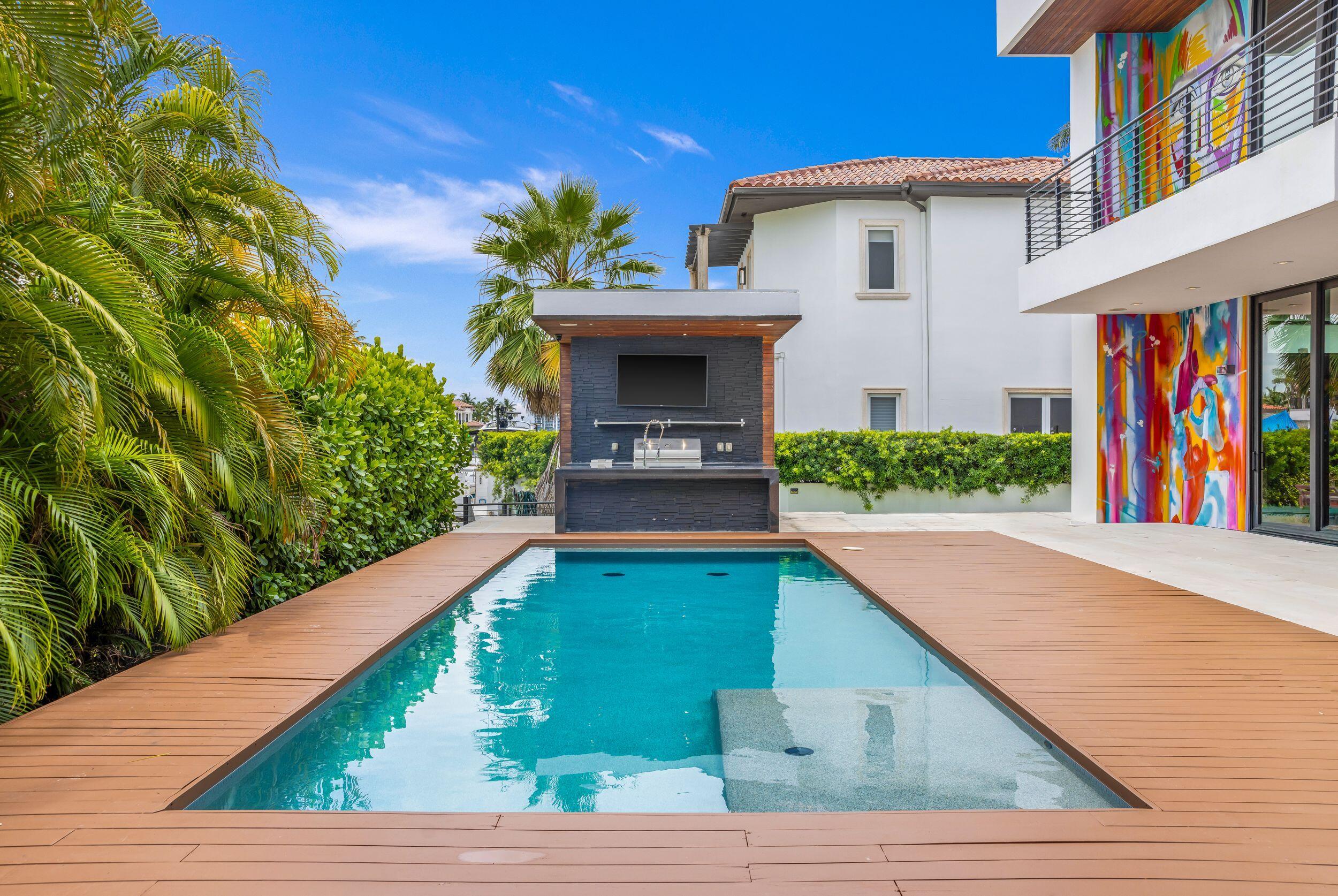 3462 NE 171st, North Miami Beach FL 33160
