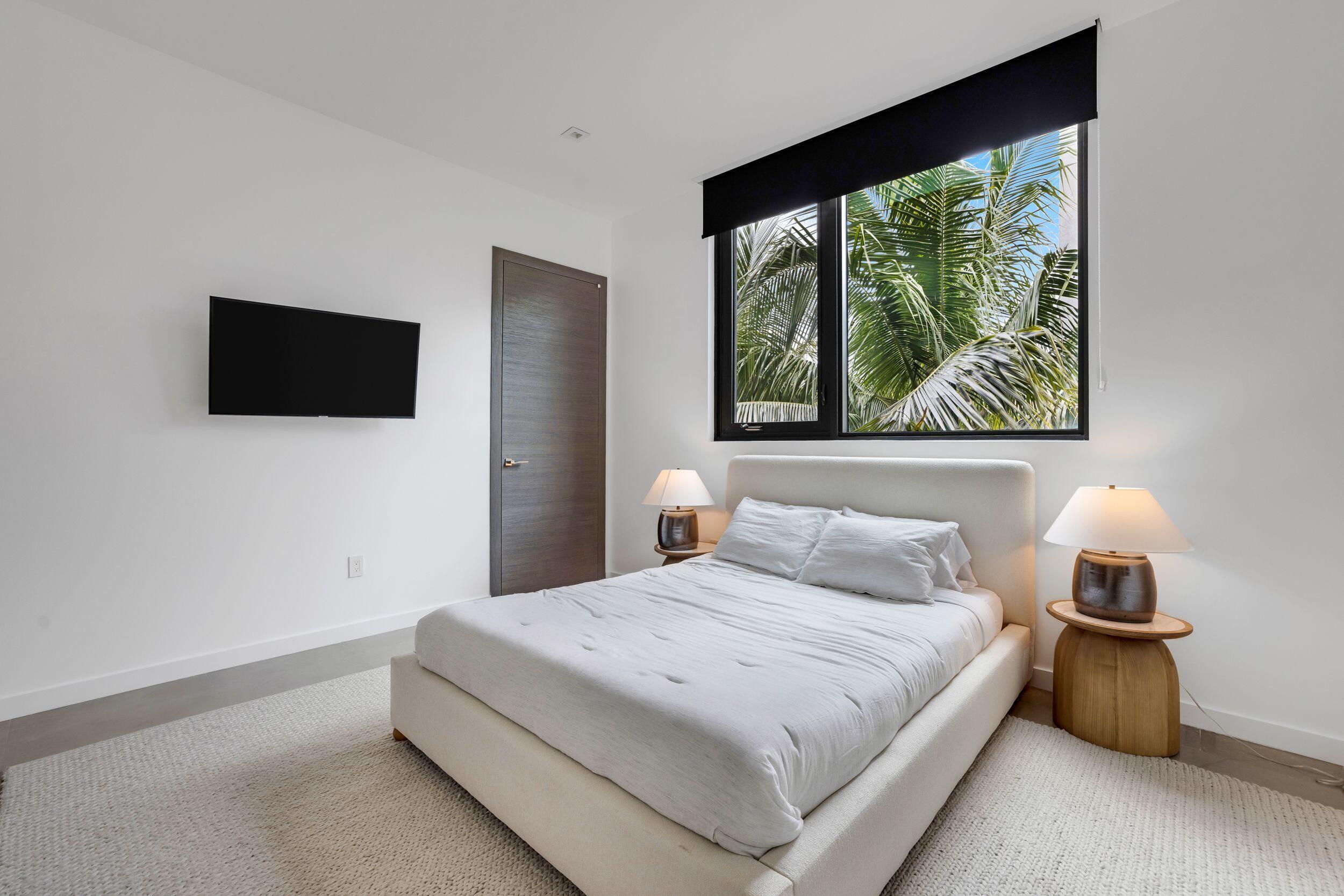 3462 NE 171st, North Miami Beach FL 33160