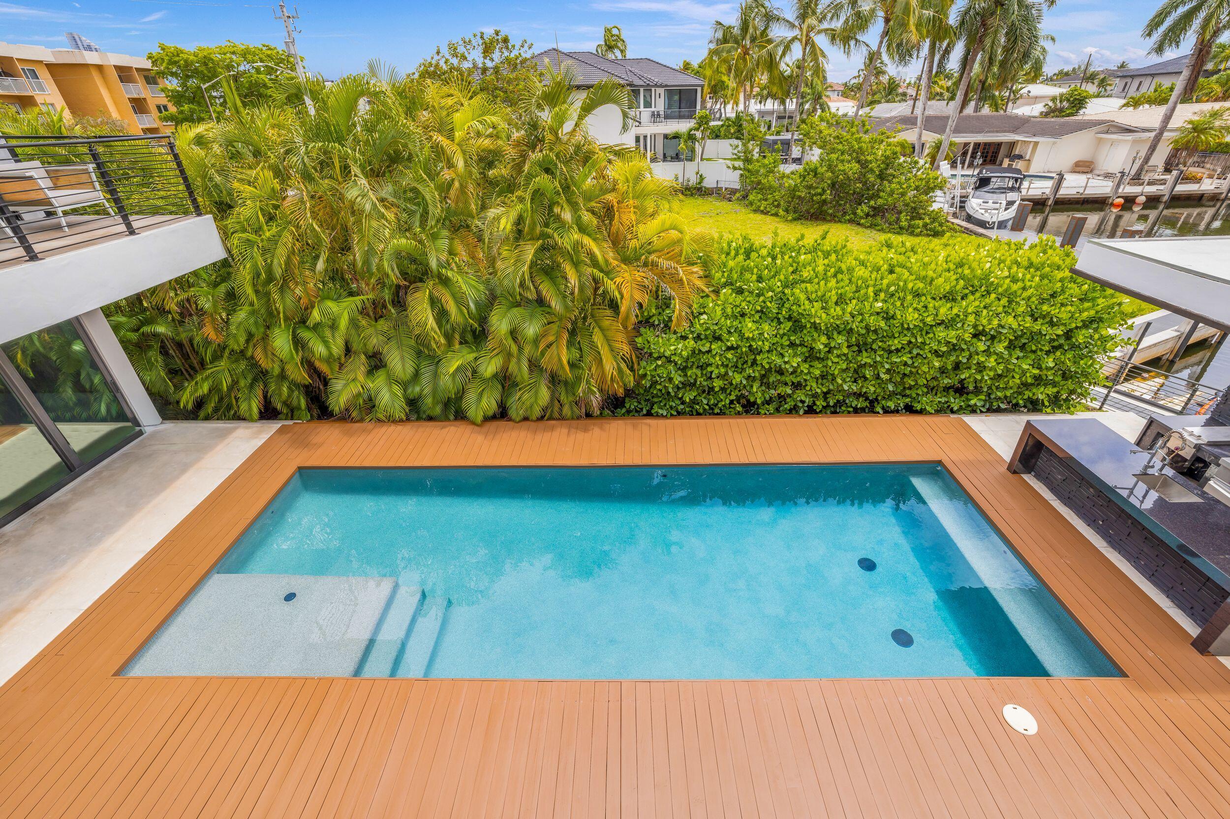 3462 NE 171st, North Miami Beach FL 33160