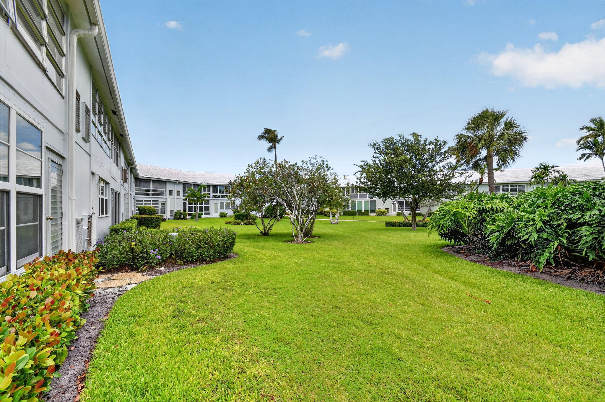 5520 N Ocean #110, Ocean Ridge FL 33435