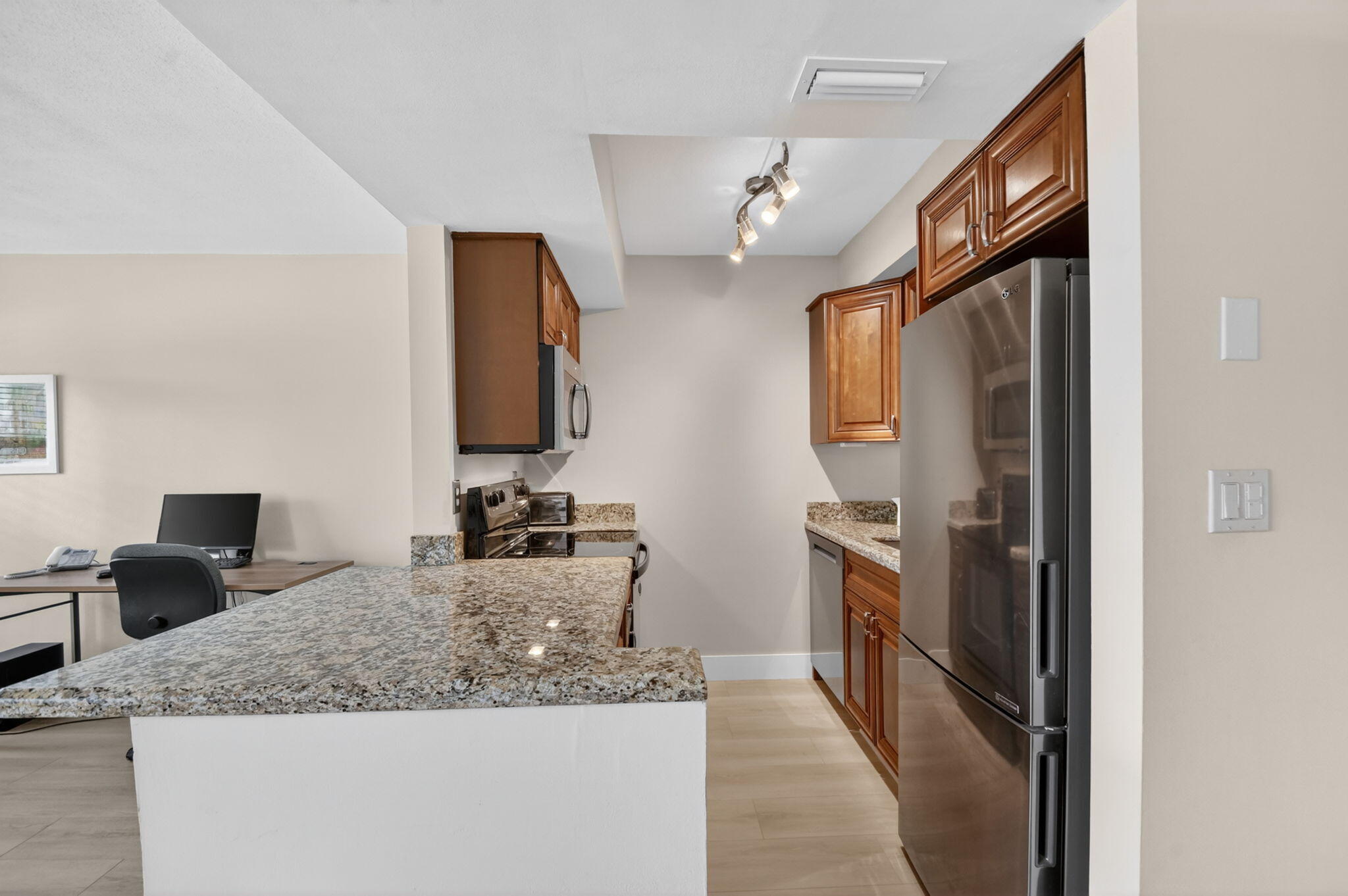 5520 N Ocean #110, Ocean Ridge FL 33435