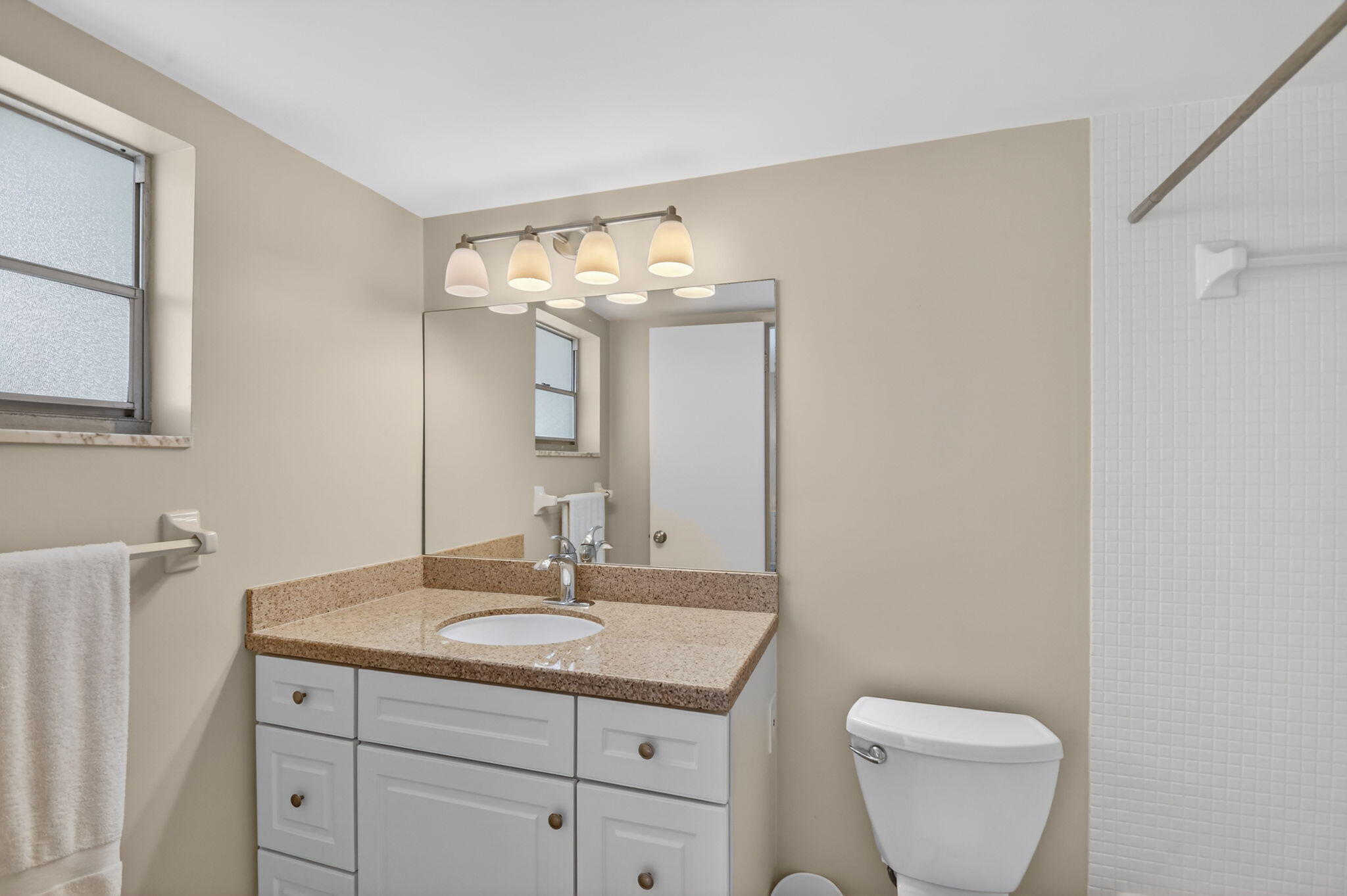 5520 N Ocean #110, Ocean Ridge FL 33435