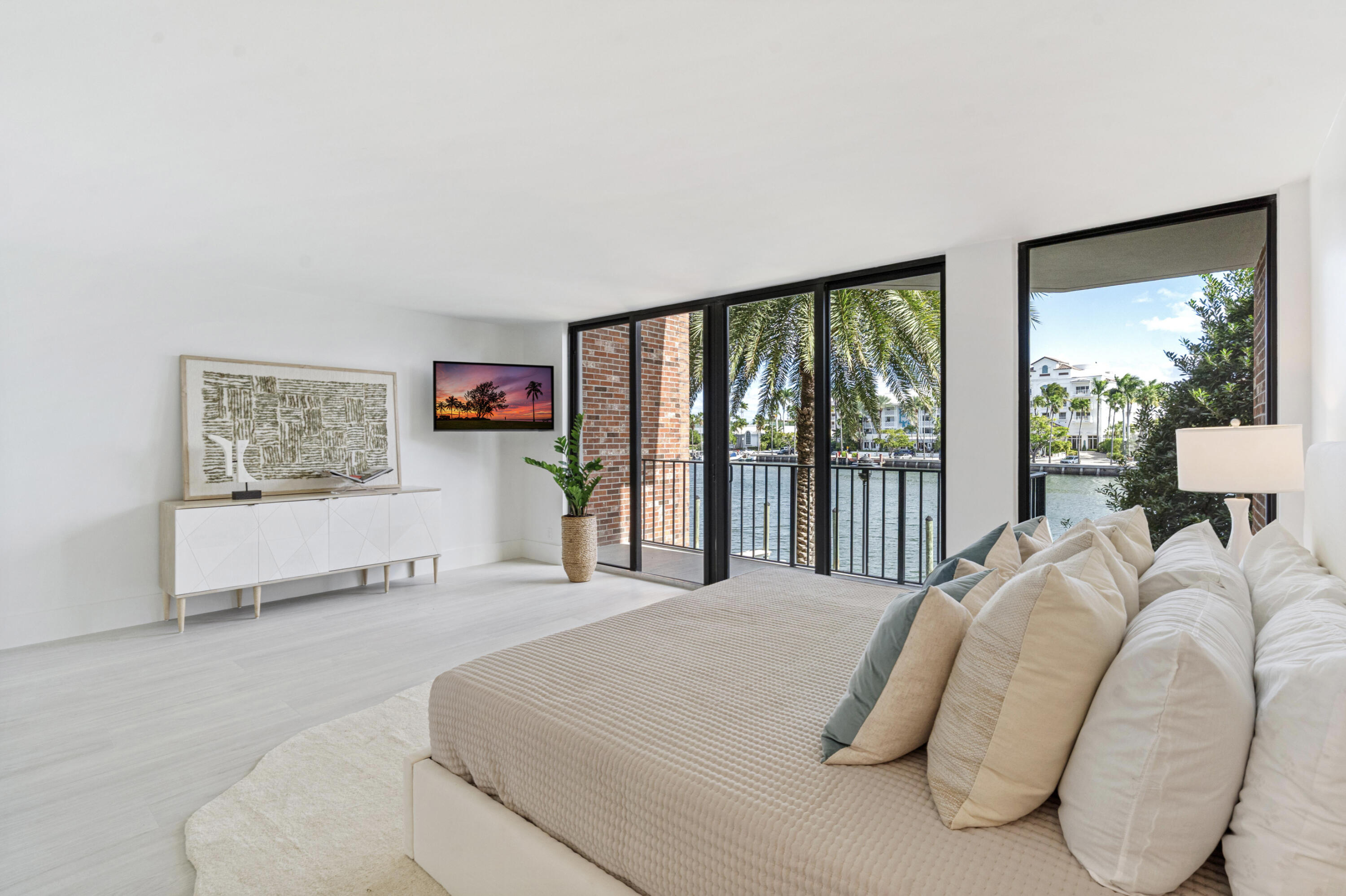 1800 S Ocean #109, Fort Lauderdale FL 33316