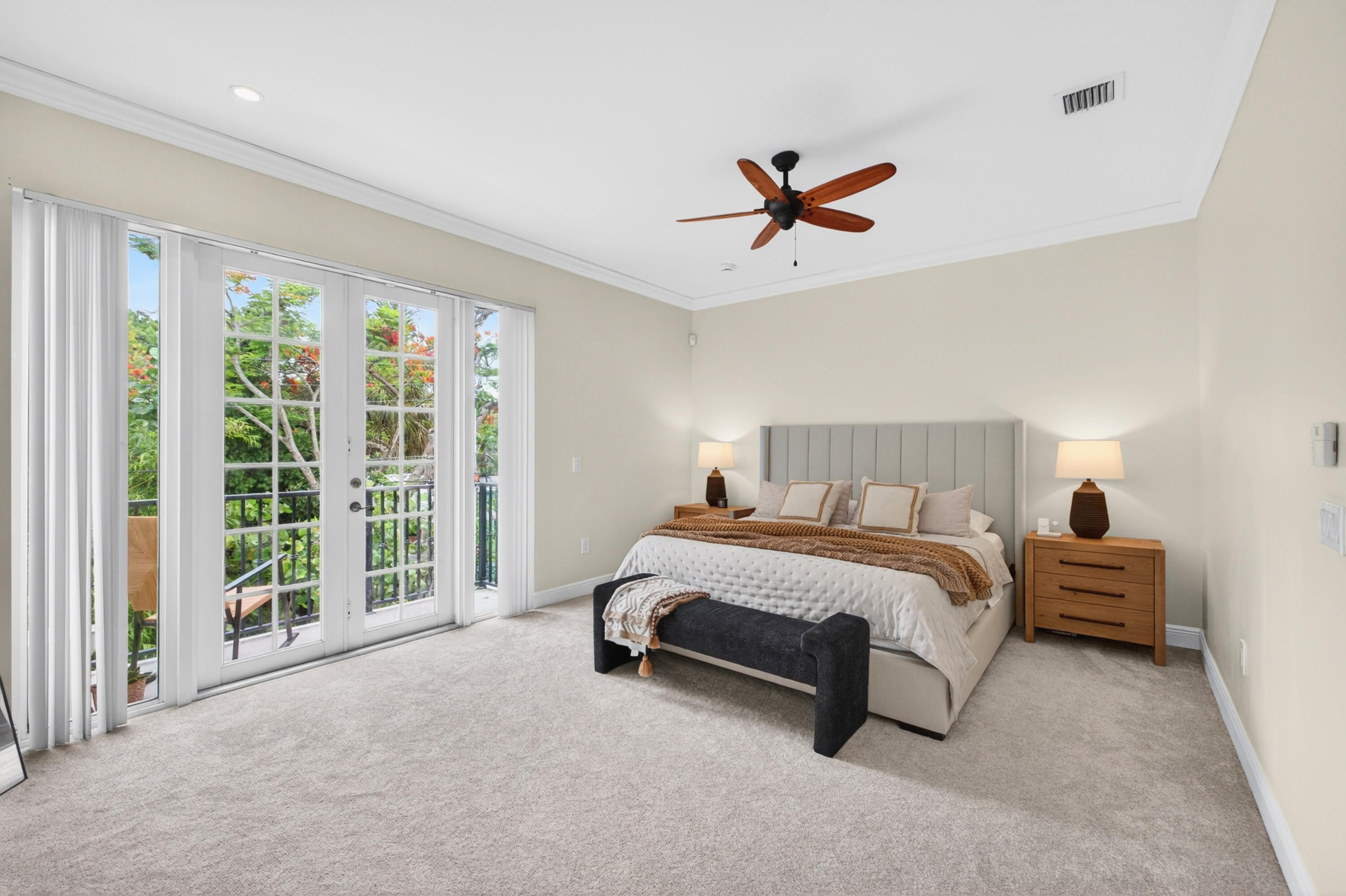 825 Sw 12th, Fort Lauderdale FL 33315