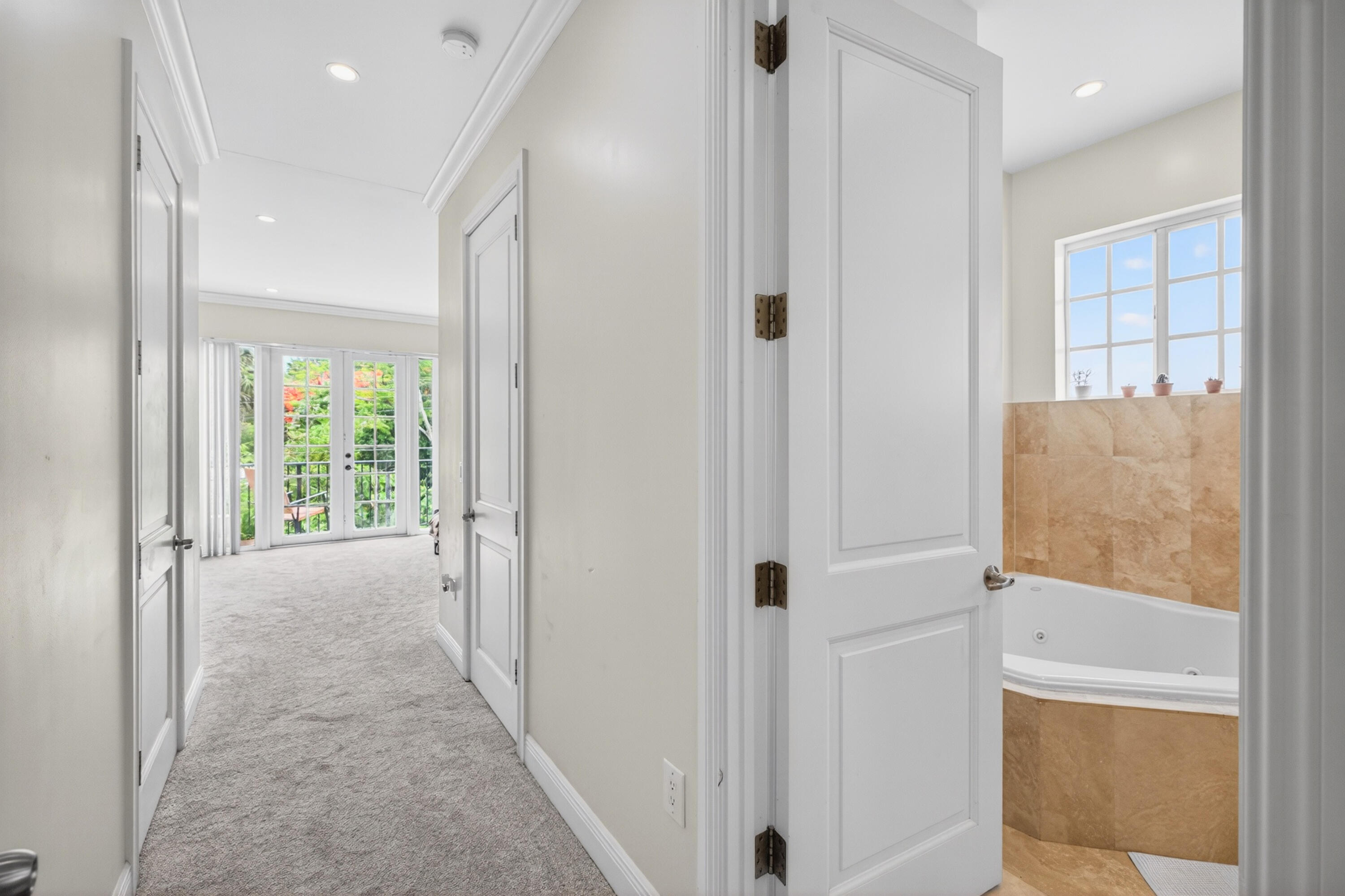 825 Sw 12th, Fort Lauderdale FL 33315
