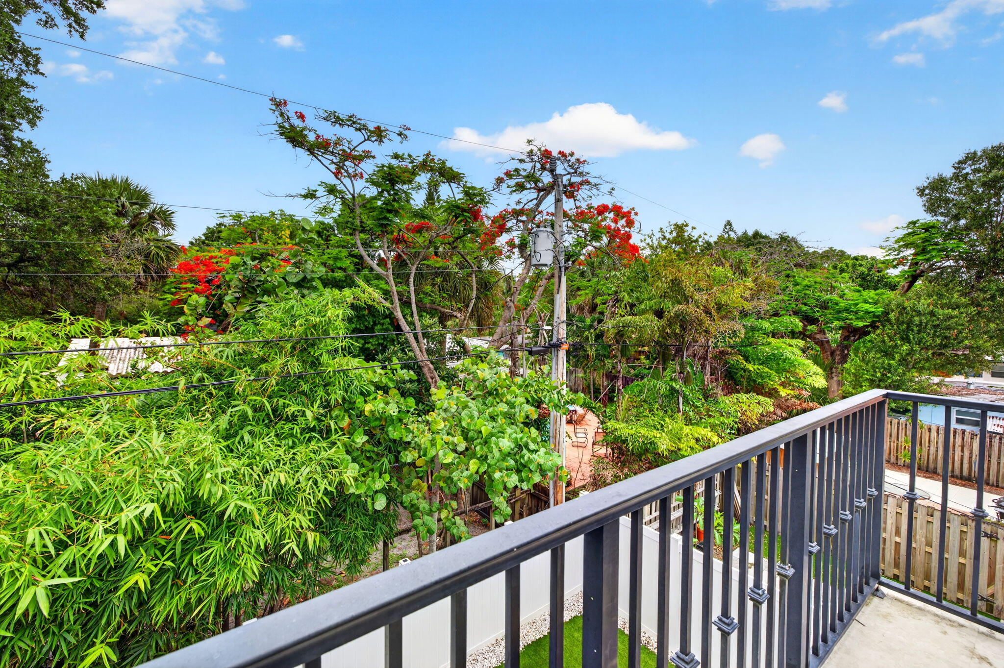 825 Sw 12th, Fort Lauderdale FL 33315
