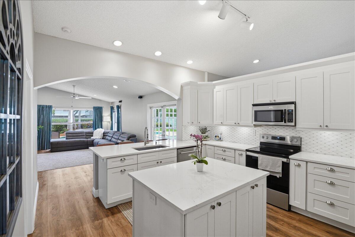 13149 NW 11th, Sunrise FL 33323