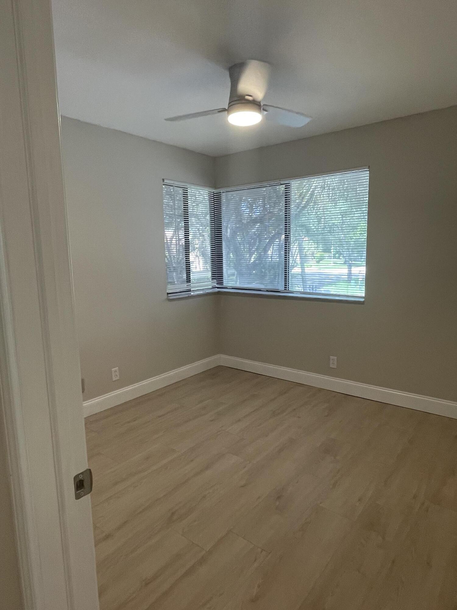 9537 SW 1st, Coral Springs FL 33071