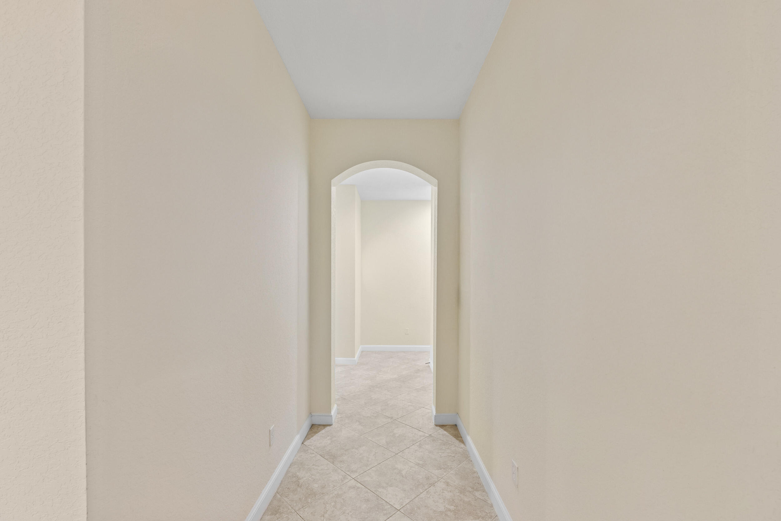 1043 Vintner, Palm Beach Gardens FL 33410