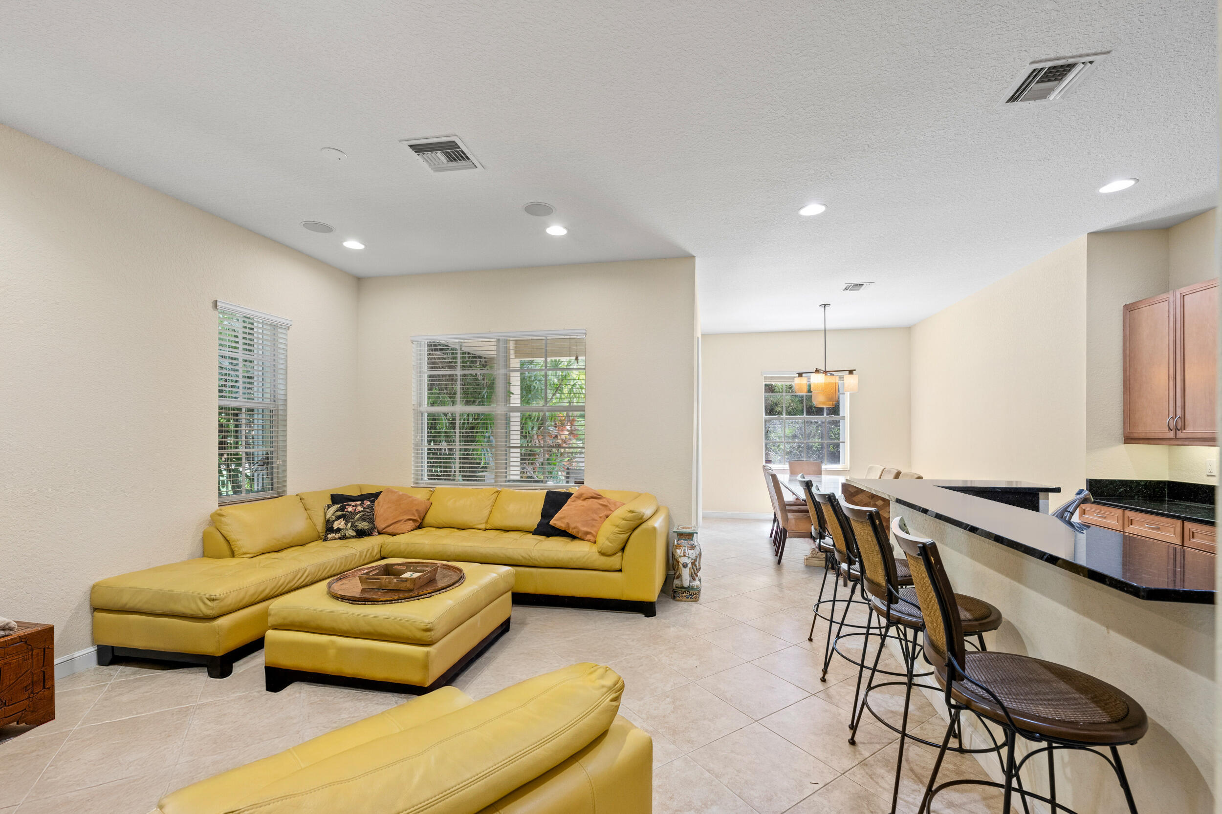 1043 Vintner, Palm Beach Gardens FL 33410