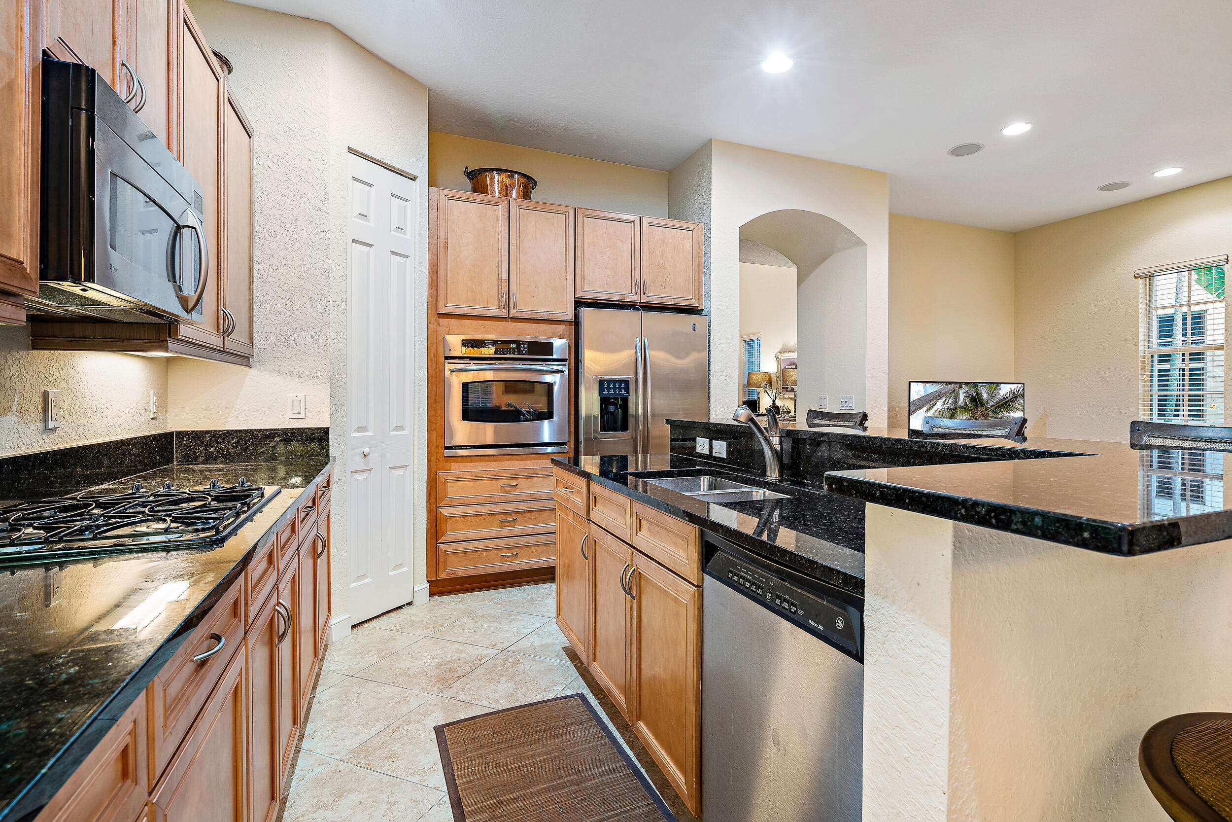 1043 Vintner, Palm Beach Gardens FL 33410