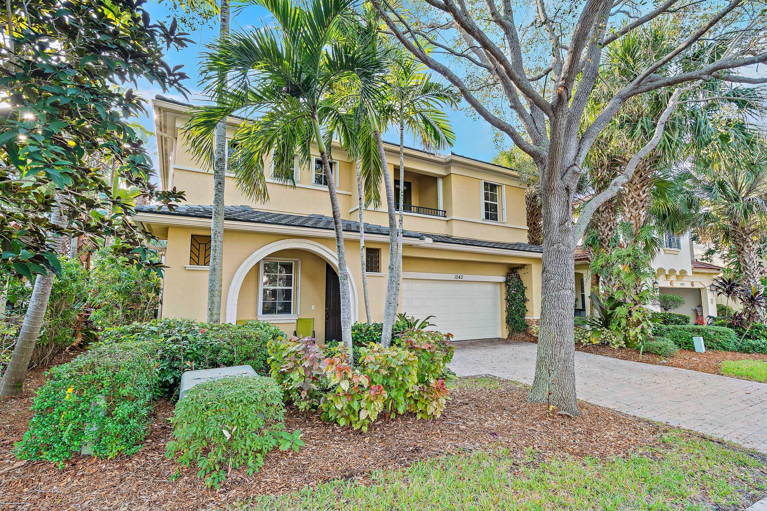 1043 Vintner, Palm Beach Gardens FL 33410