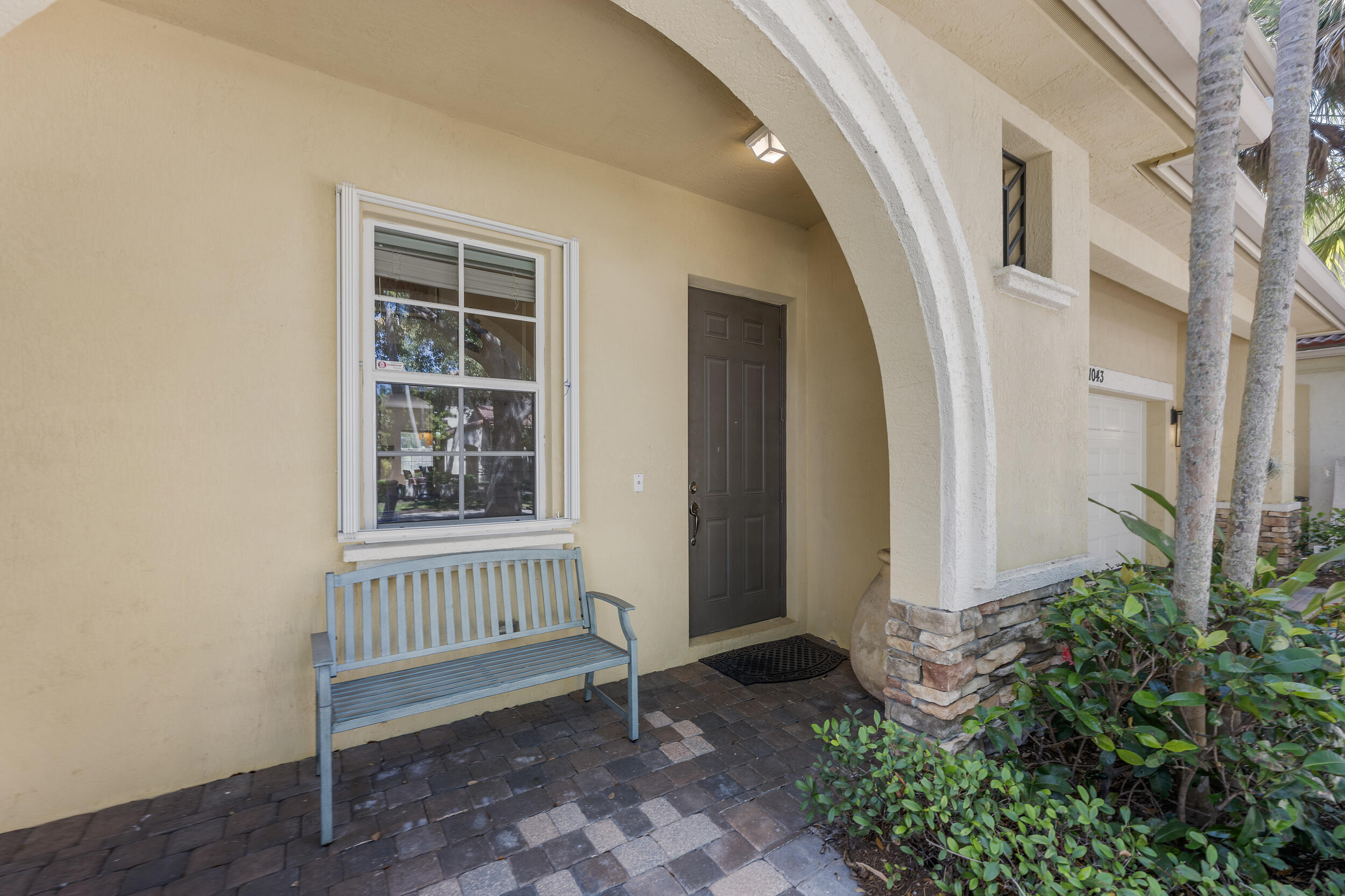 1043 Vintner, Palm Beach Gardens FL 33410