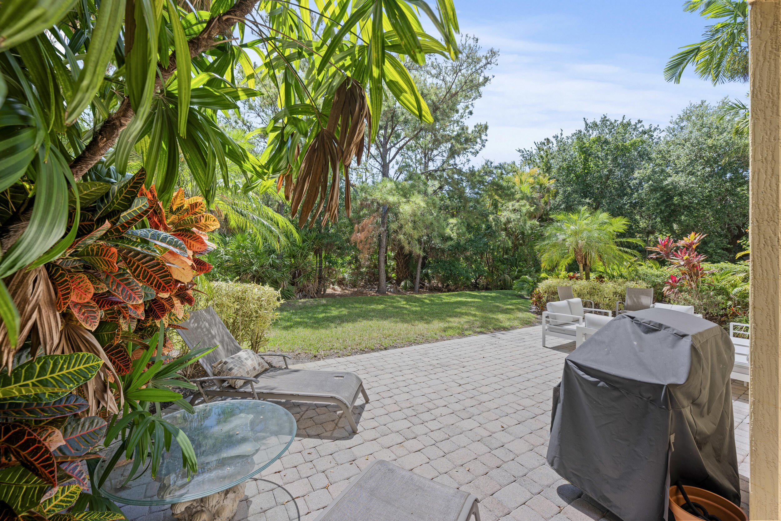 1043 Vintner, Palm Beach Gardens FL 33410