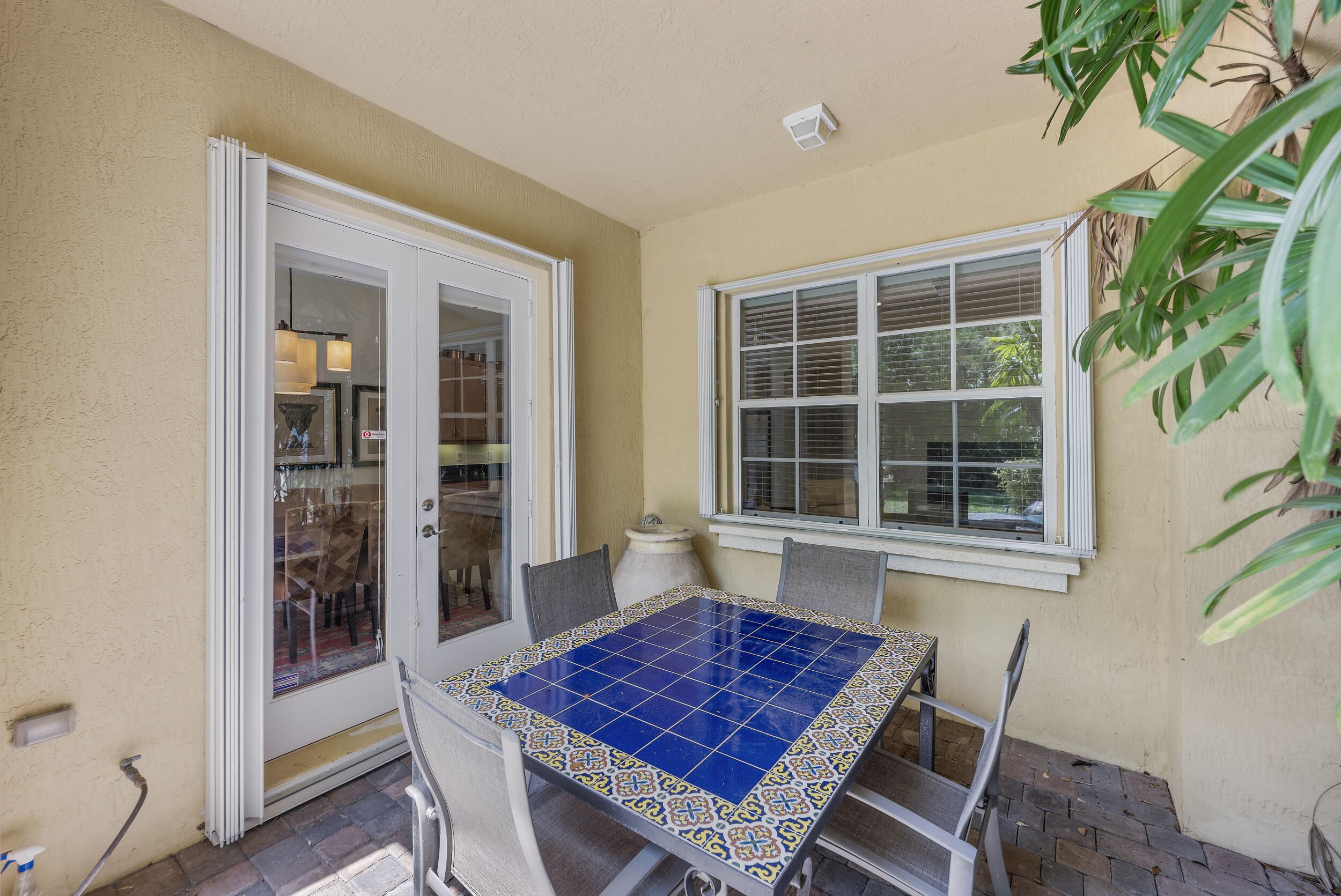 1043 Vintner, Palm Beach Gardens FL 33410