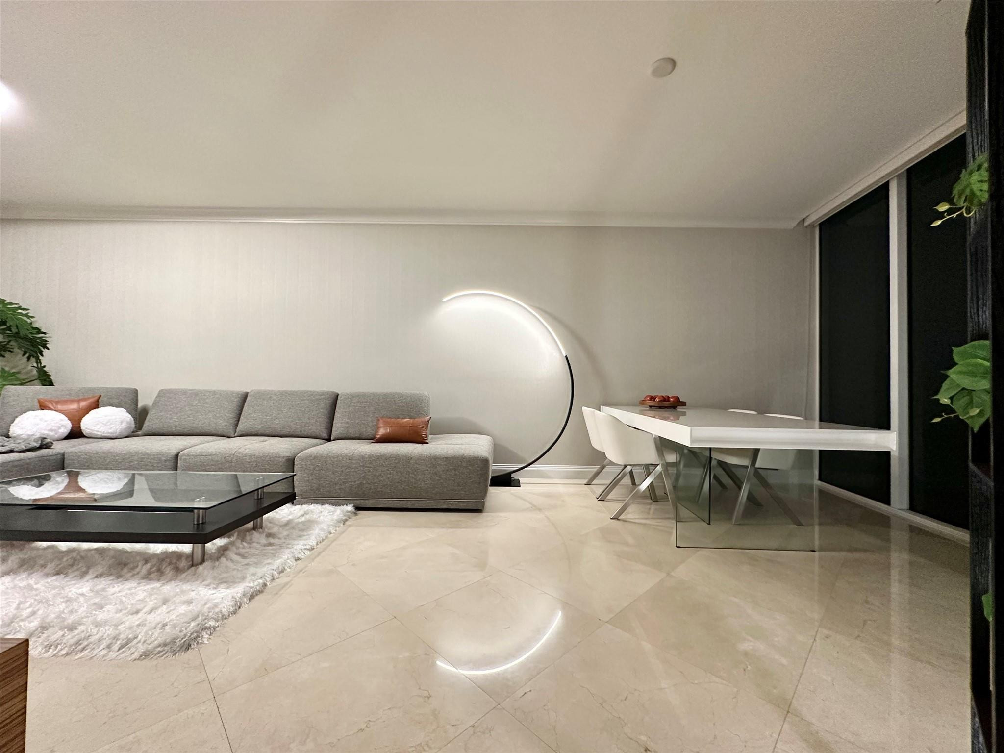 18201 Collins #1901, Sunny Isles Beach FL 33160