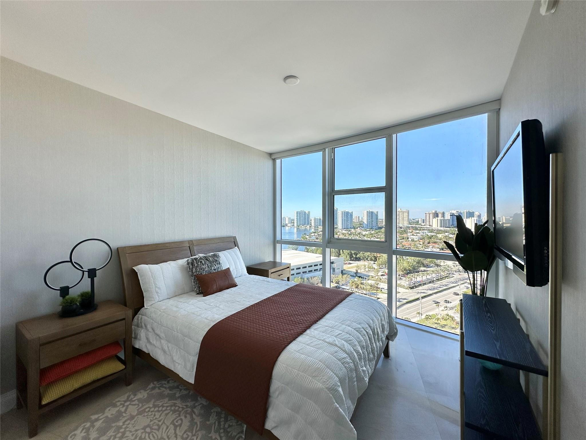 18201 Collins #1901, Sunny Isles Beach FL 33160