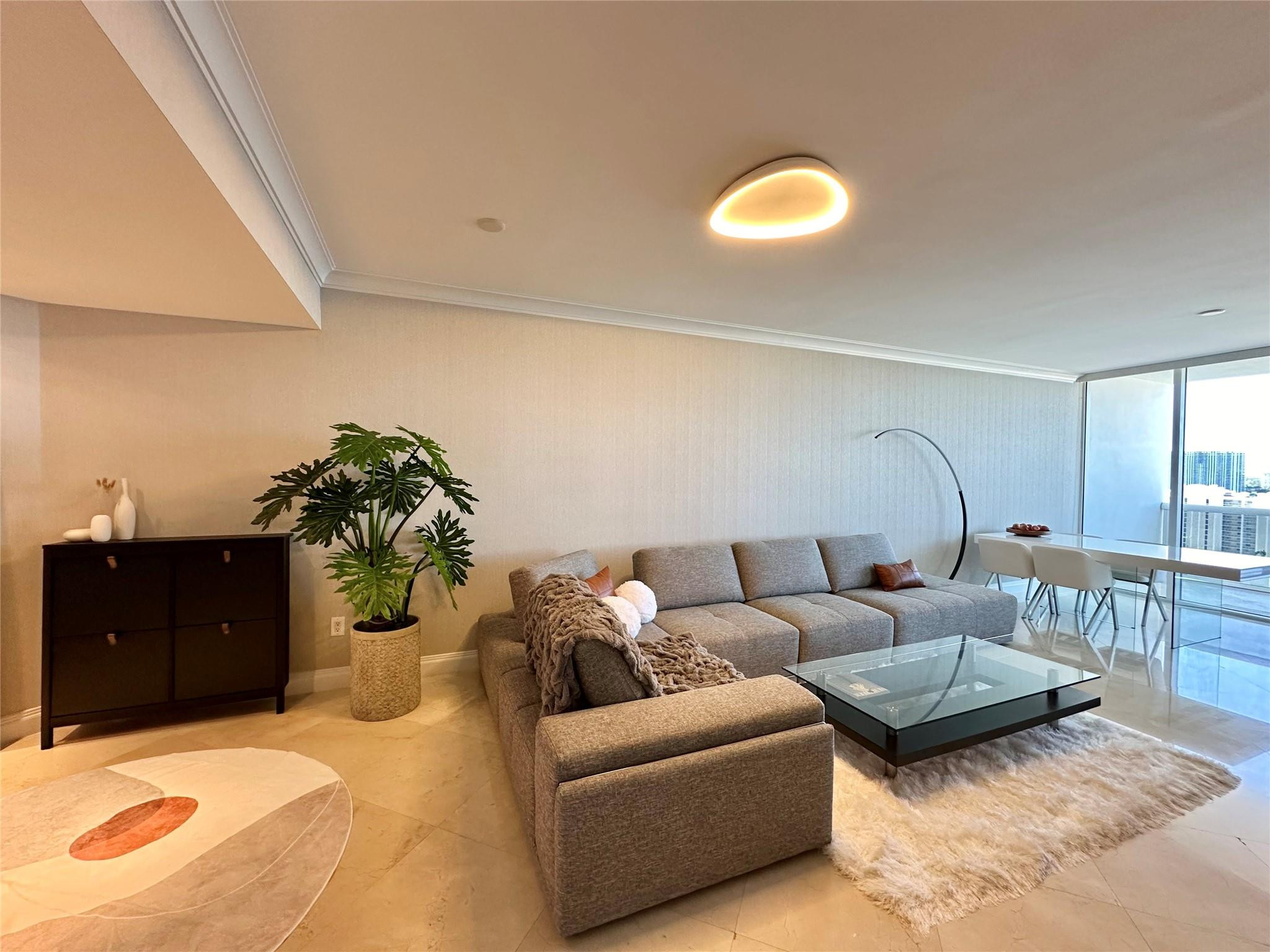 18201 Collins #1901, Sunny Isles Beach FL 33160