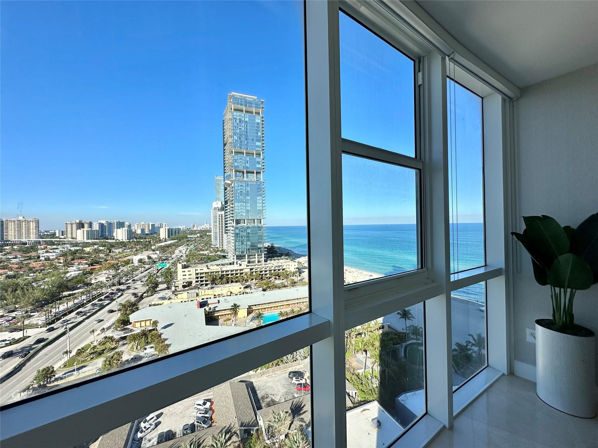 18201 Collins #1901, Sunny Isles Beach FL 33160