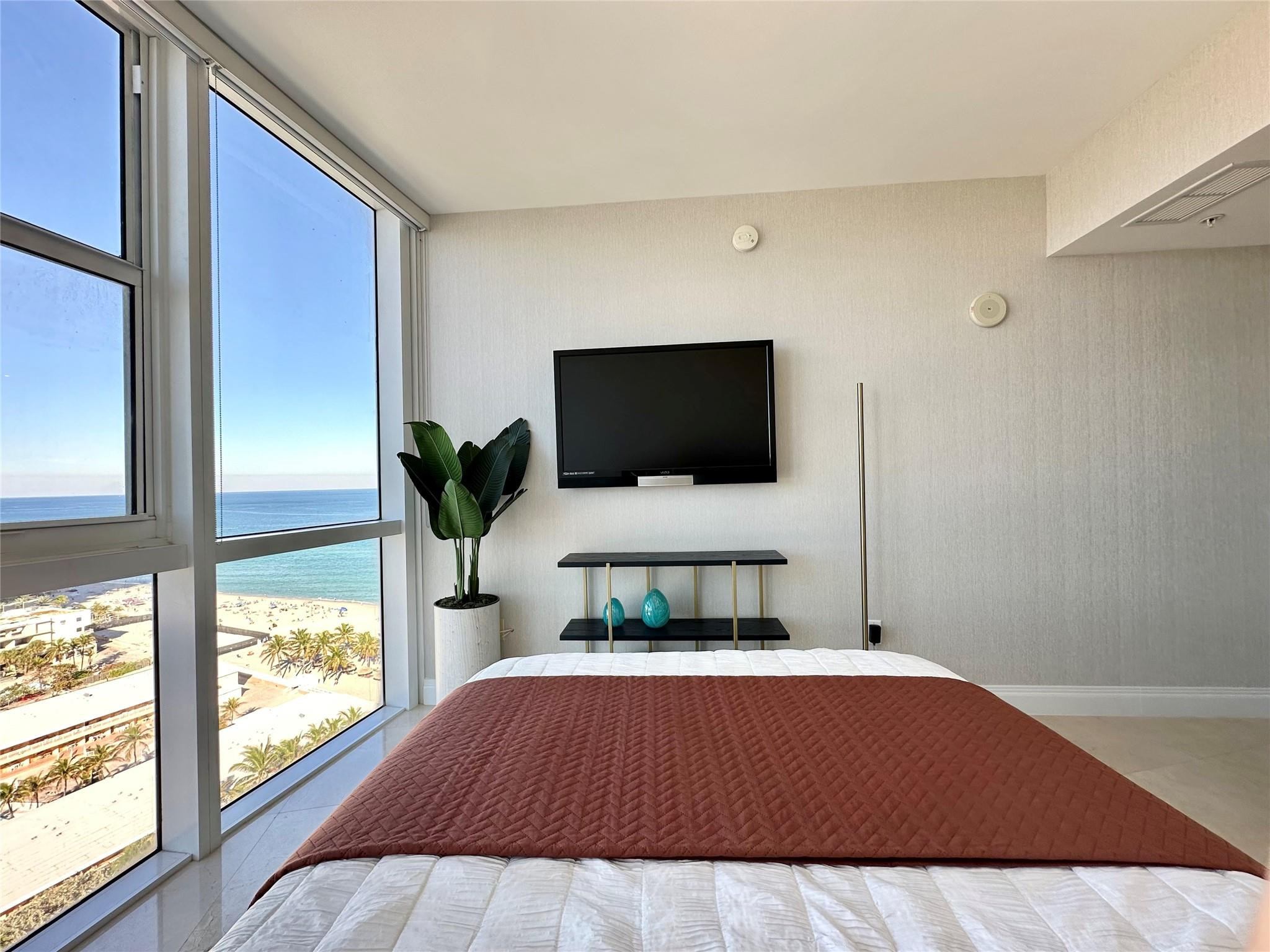 18201 Collins #1901, Sunny Isles Beach FL 33160