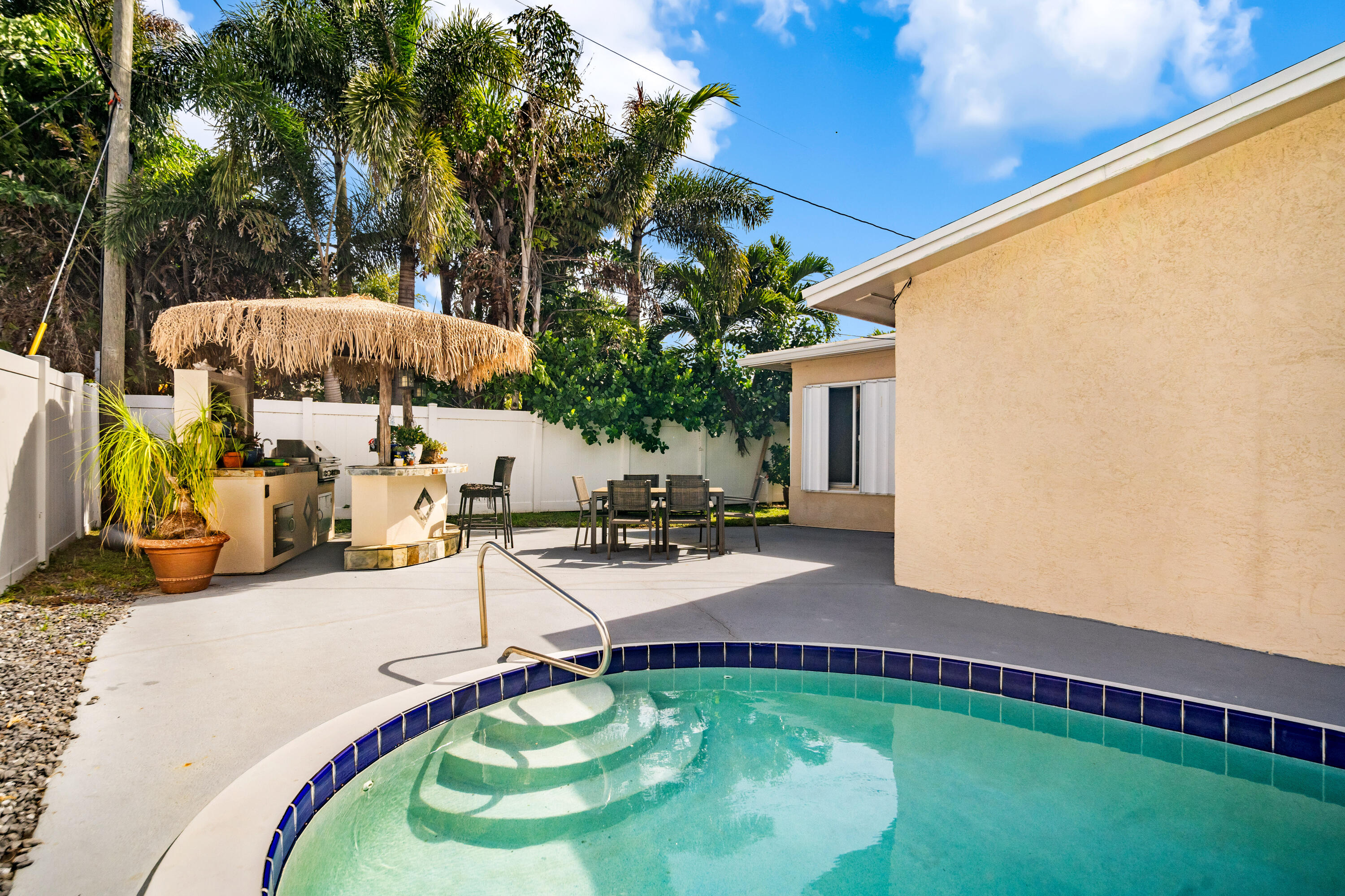 795 SE 17th #795, Deerfield Beach FL 33441