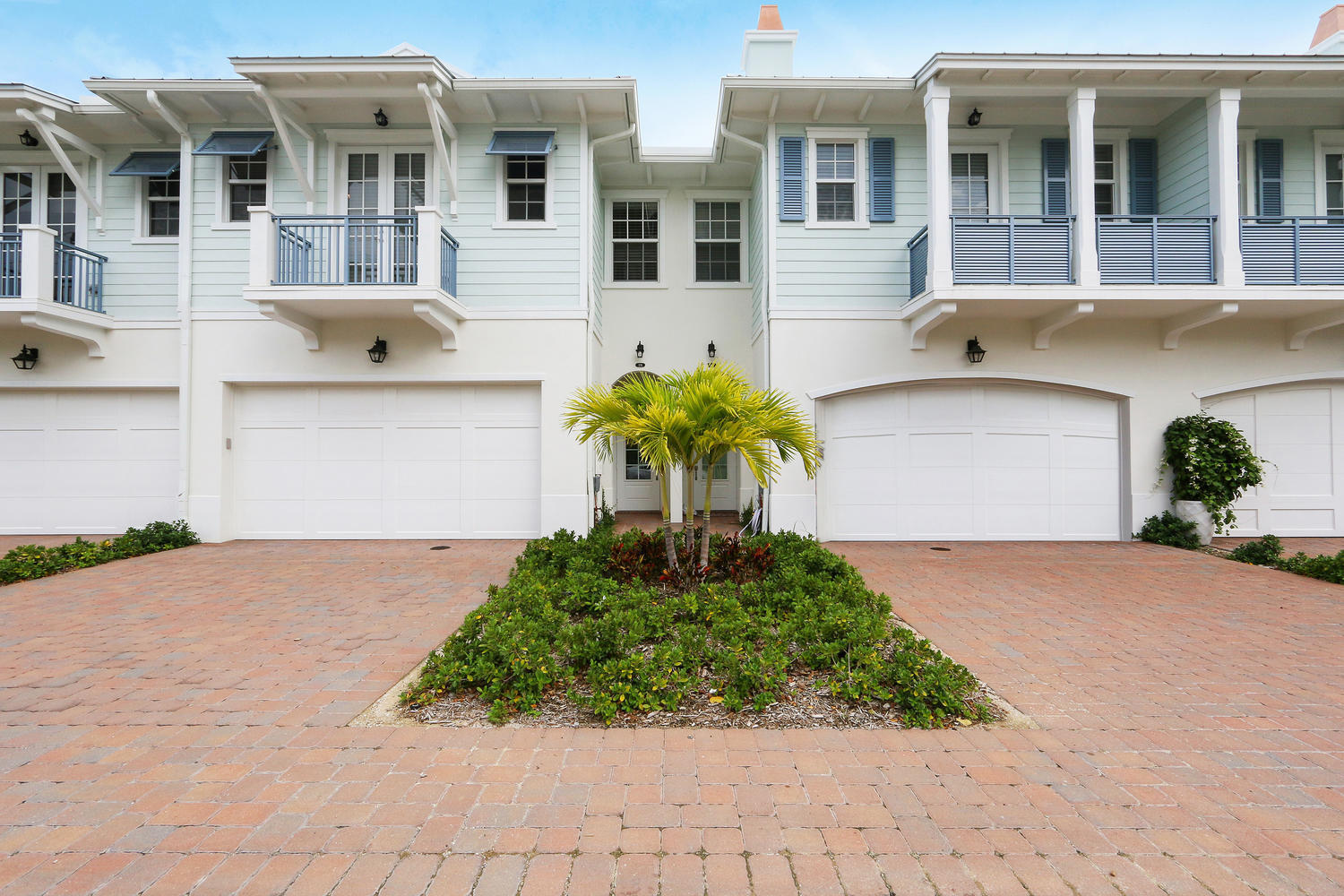 114 Ocean Breeze, Juno Beach FL 33408