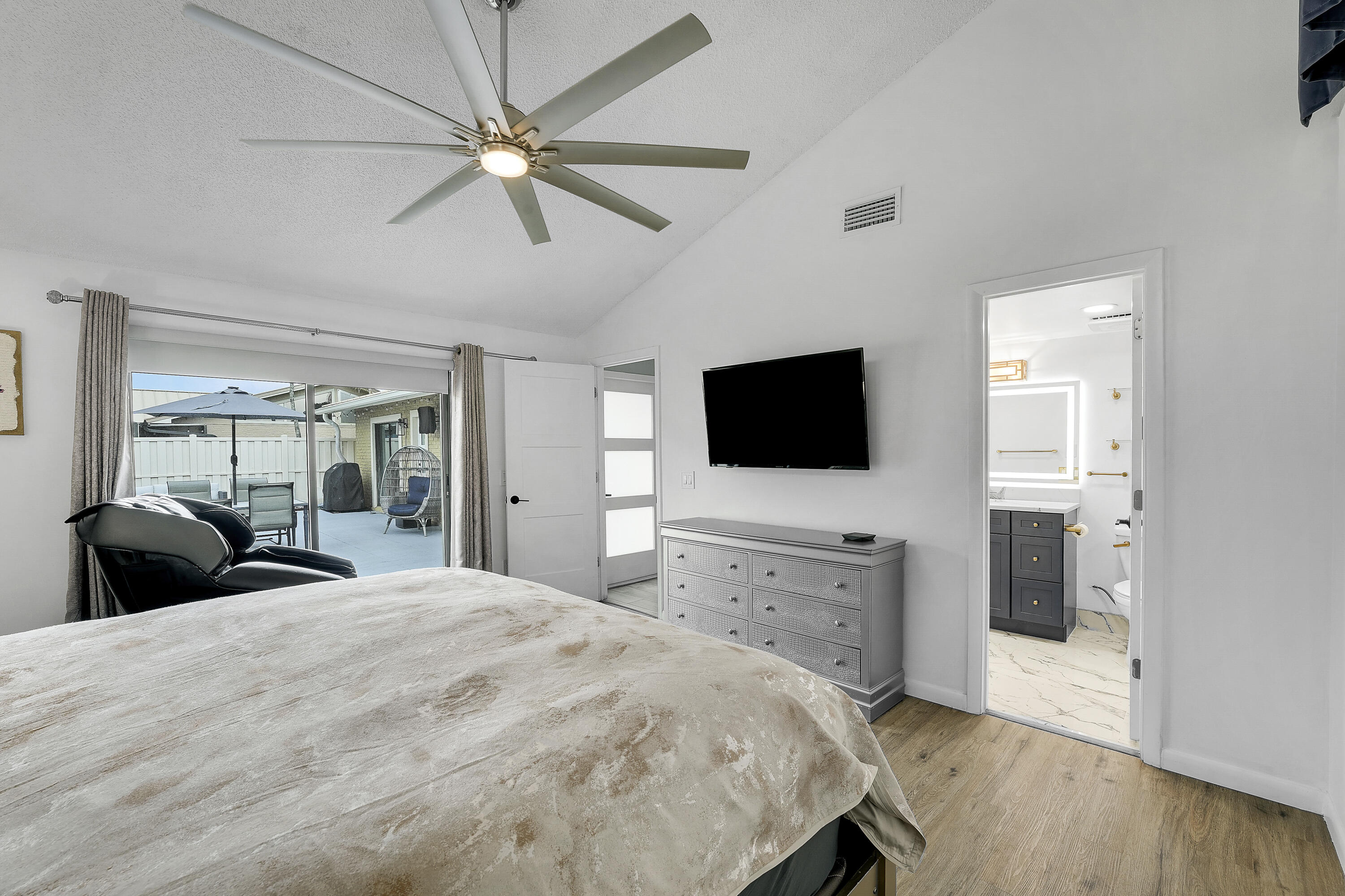 5653 Golden Eagle, Palm Beach Gardens FL 33418