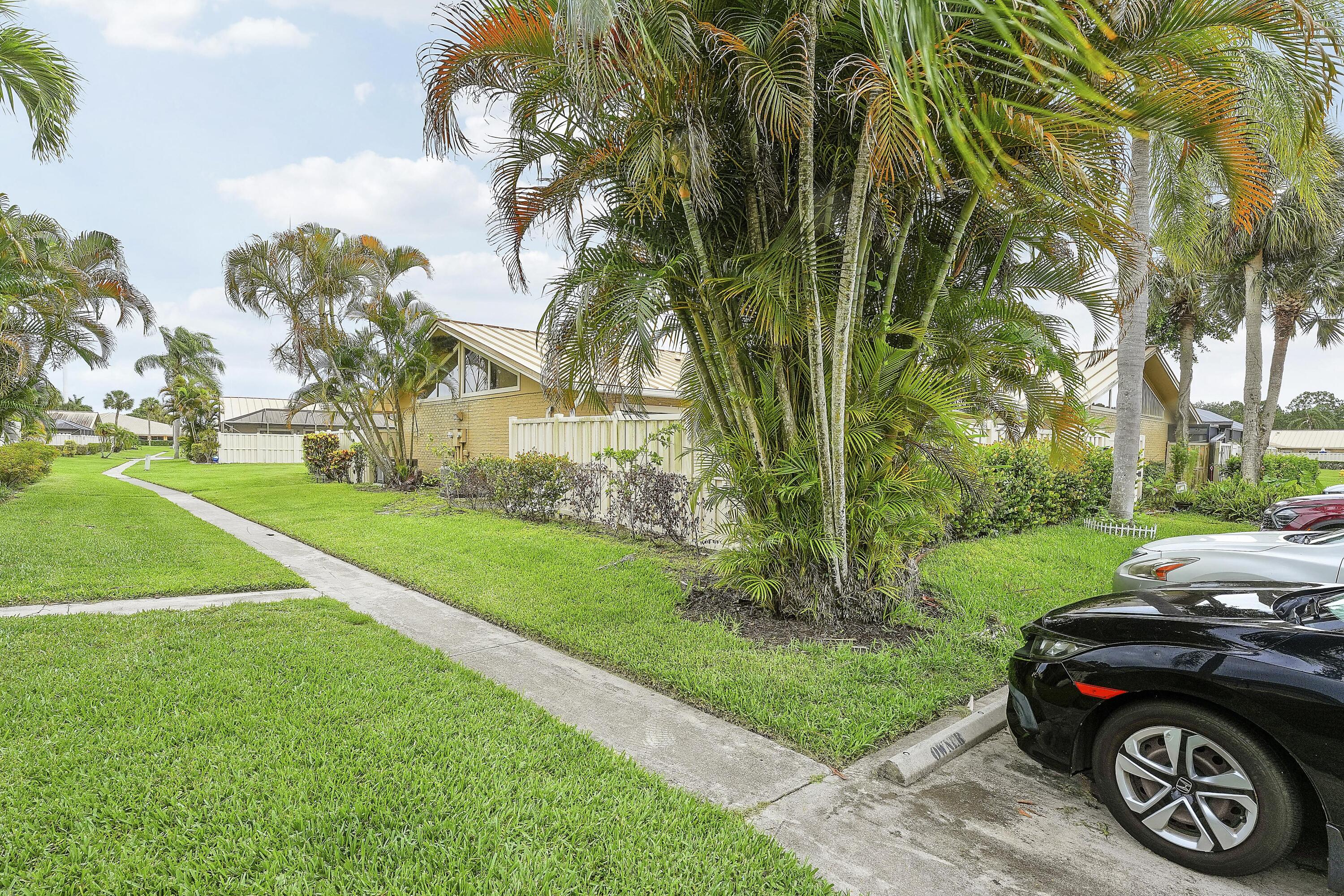 5653 Golden Eagle, Palm Beach Gardens FL 33418