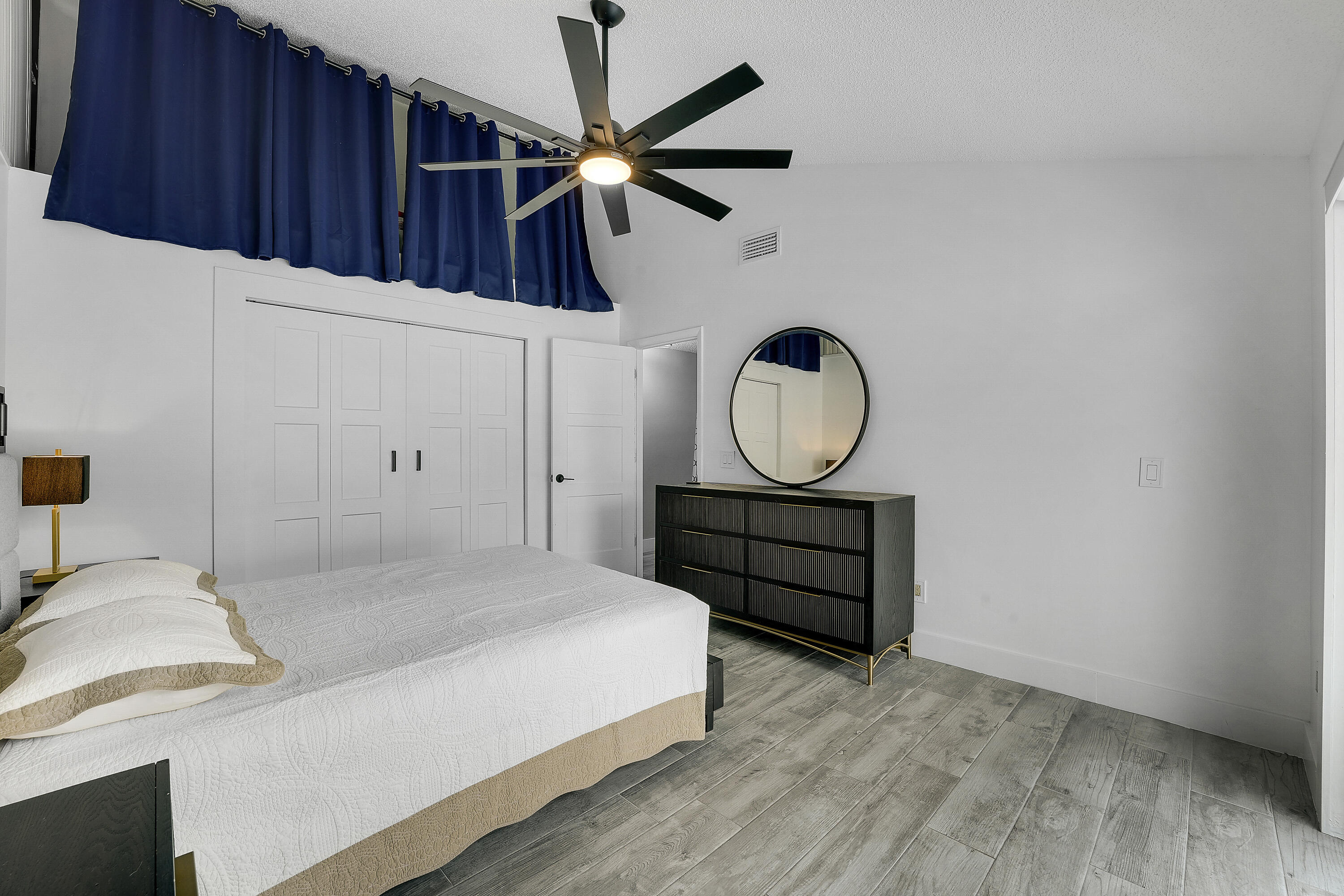 5653 Golden Eagle, Palm Beach Gardens FL 33418