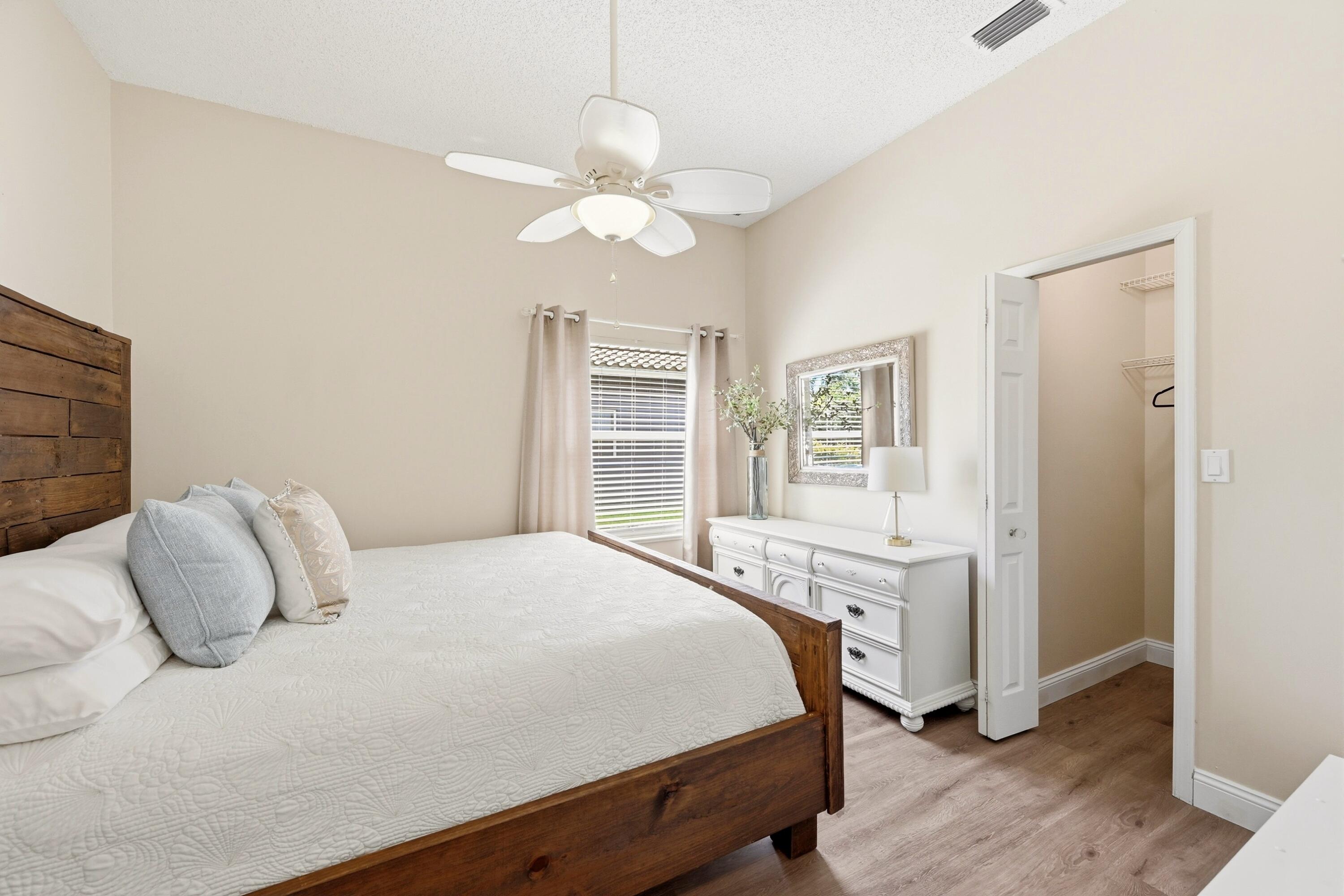 4942 NW 110th, Coral Springs FL 33076