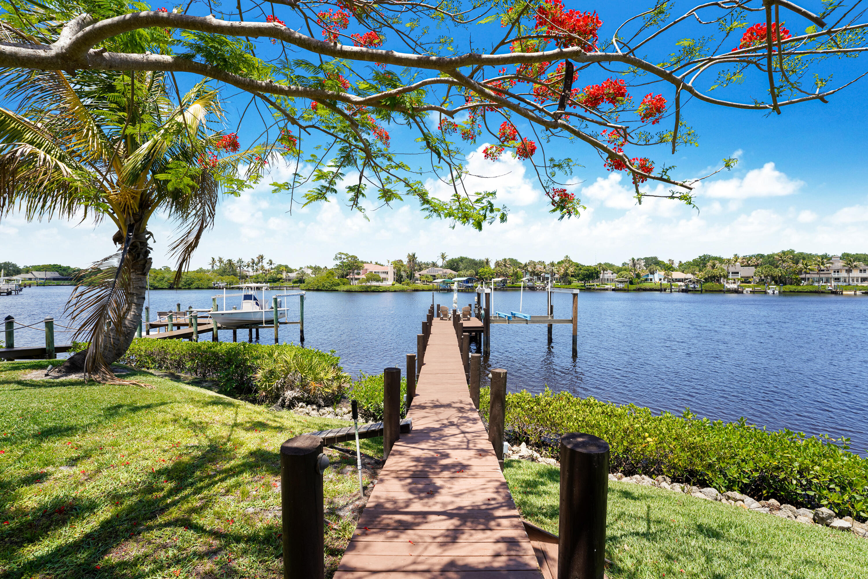 10433 SE Banyan, Jupiter FL 33469