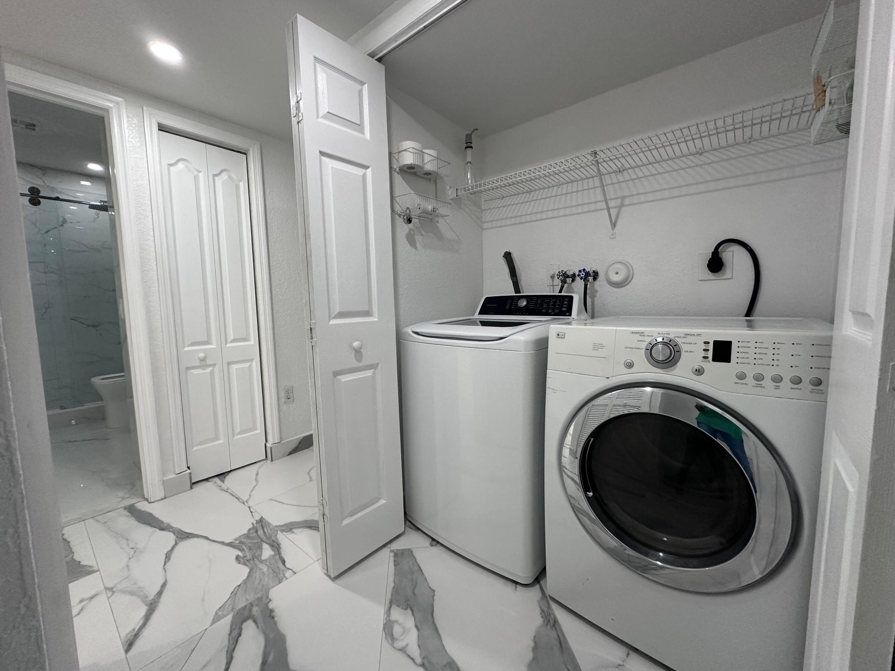 300 E 4th #103, Hialeah FL 33010