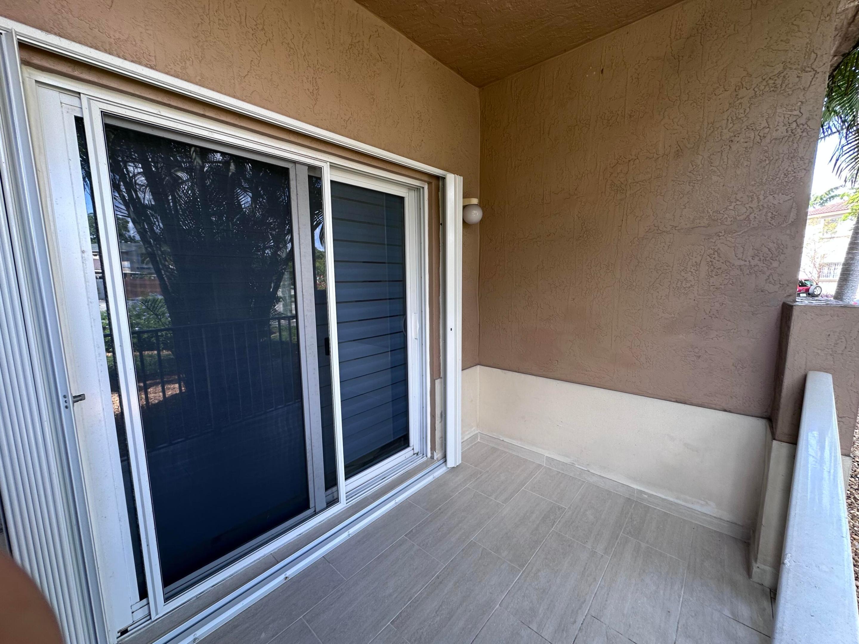 300 E 4th #103, Hialeah FL 33010
