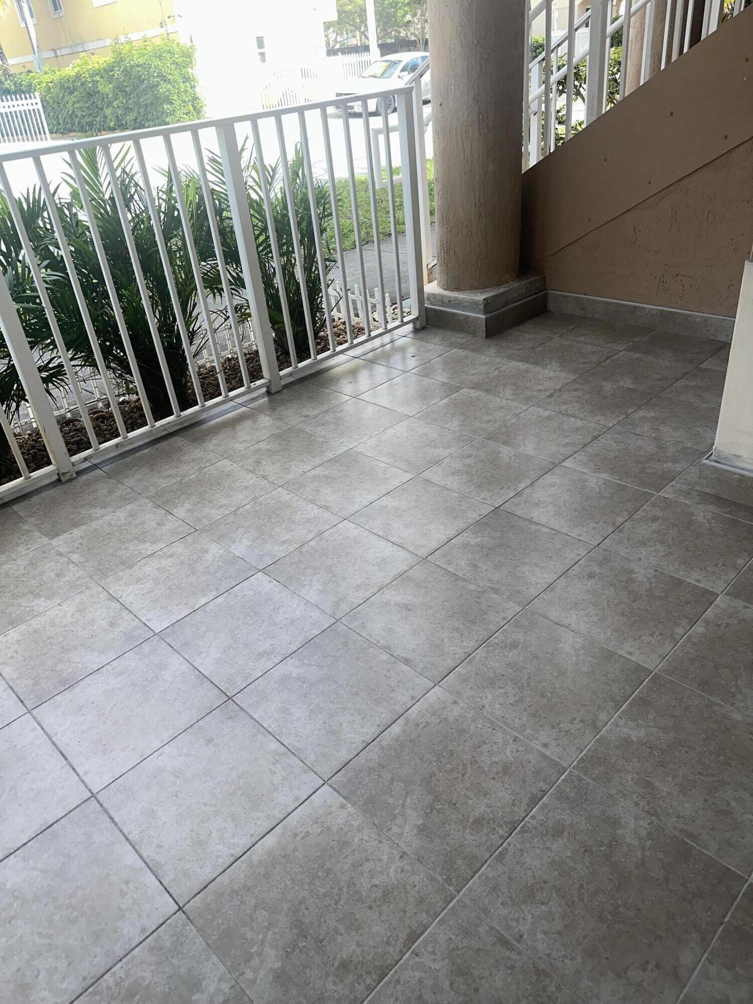300 E 4th #103, Hialeah FL 33010