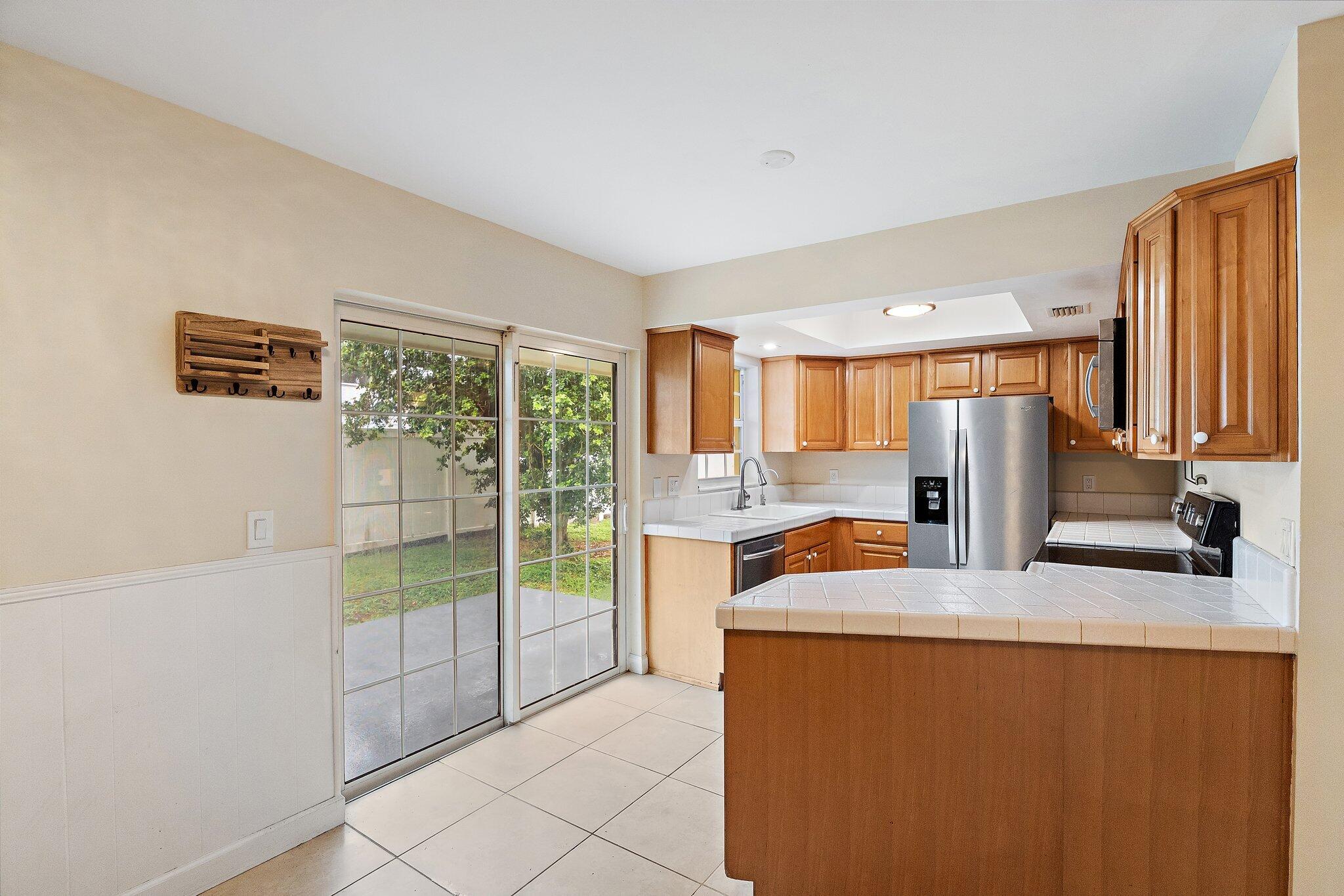 678 Riverside, Palm Beach Gardens FL 33410