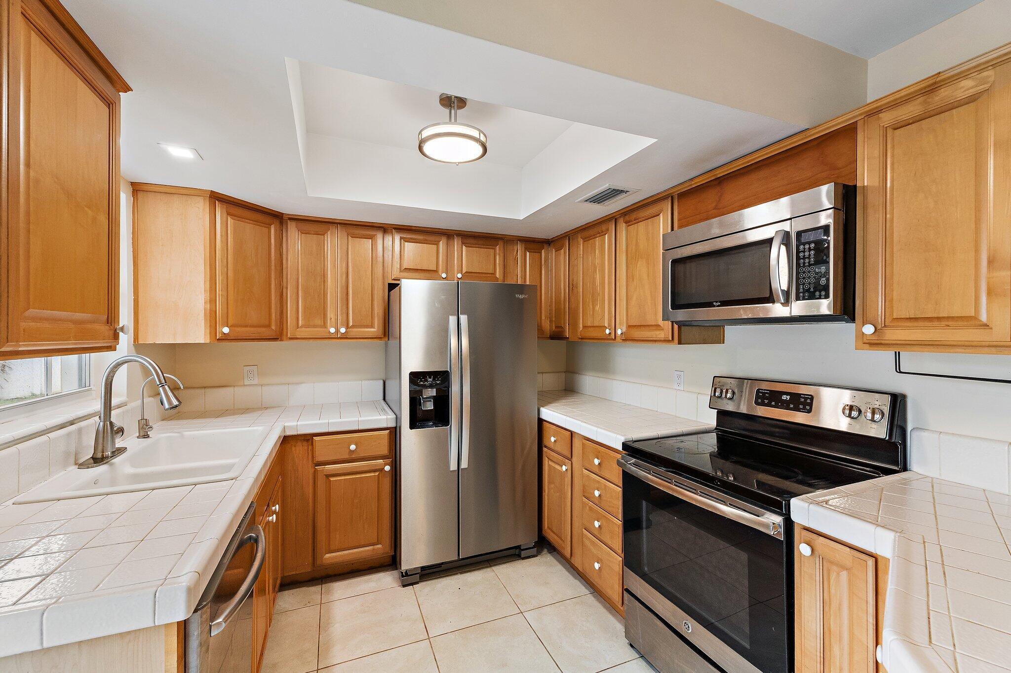 678 Riverside, Palm Beach Gardens FL 33410