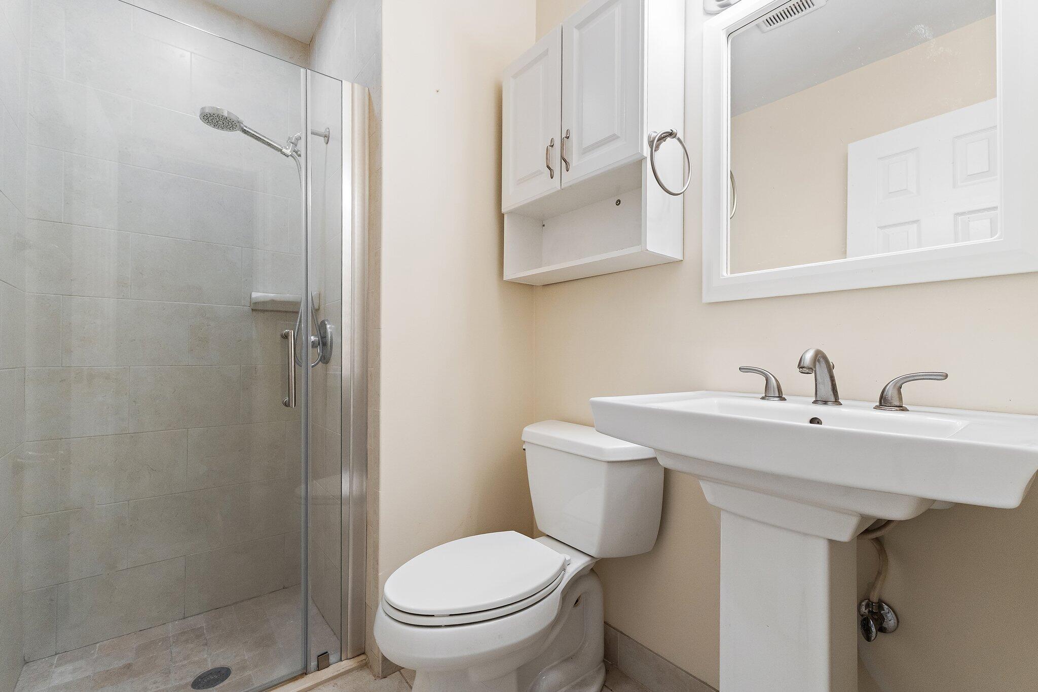 678 Riverside, Palm Beach Gardens FL 33410