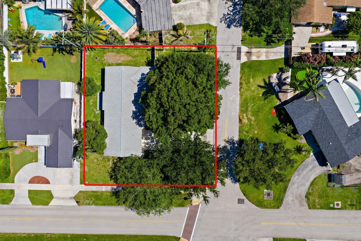 678 Riverside, Palm Beach Gardens FL 33410