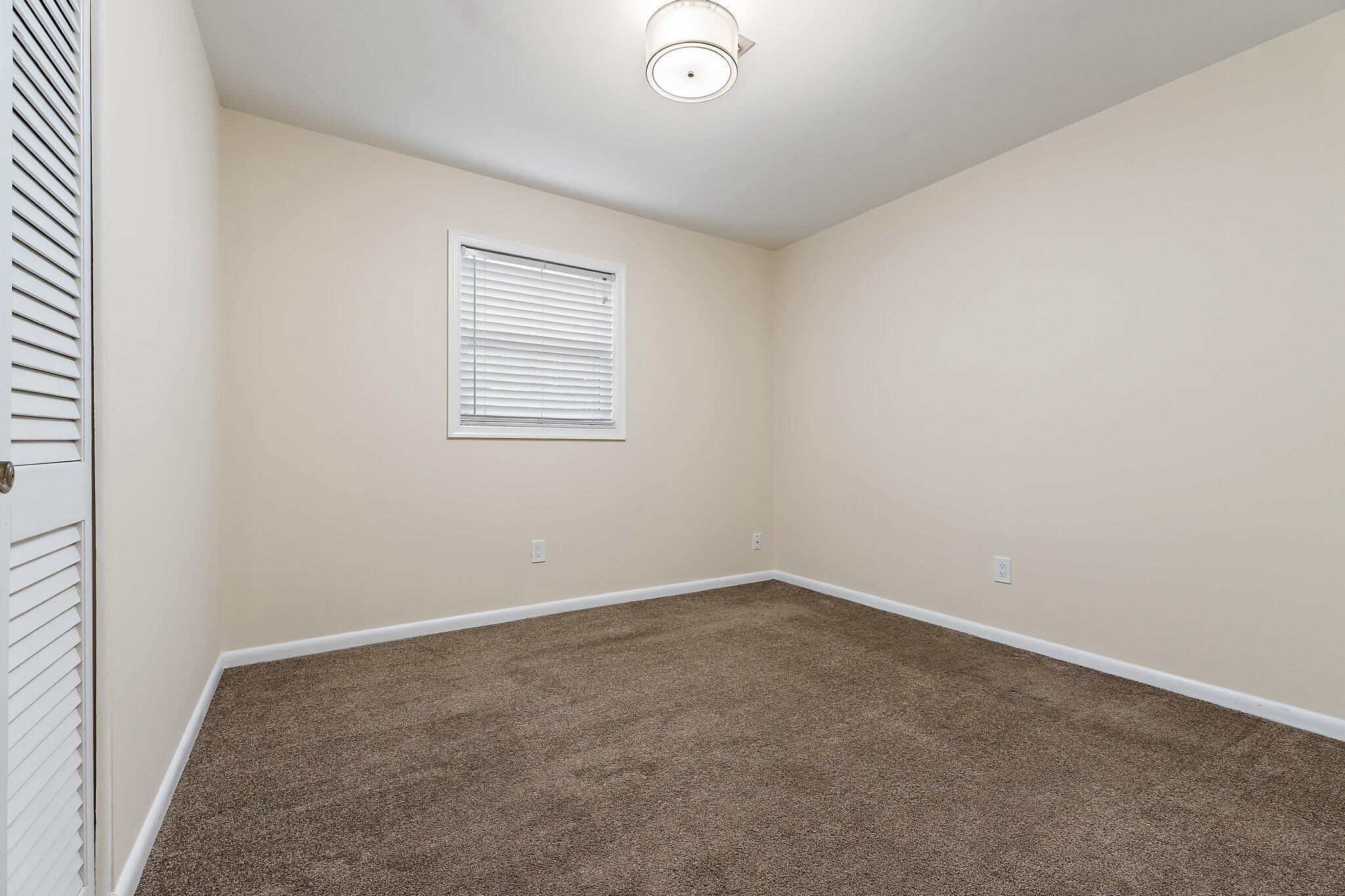 678 Riverside, Palm Beach Gardens FL 33410